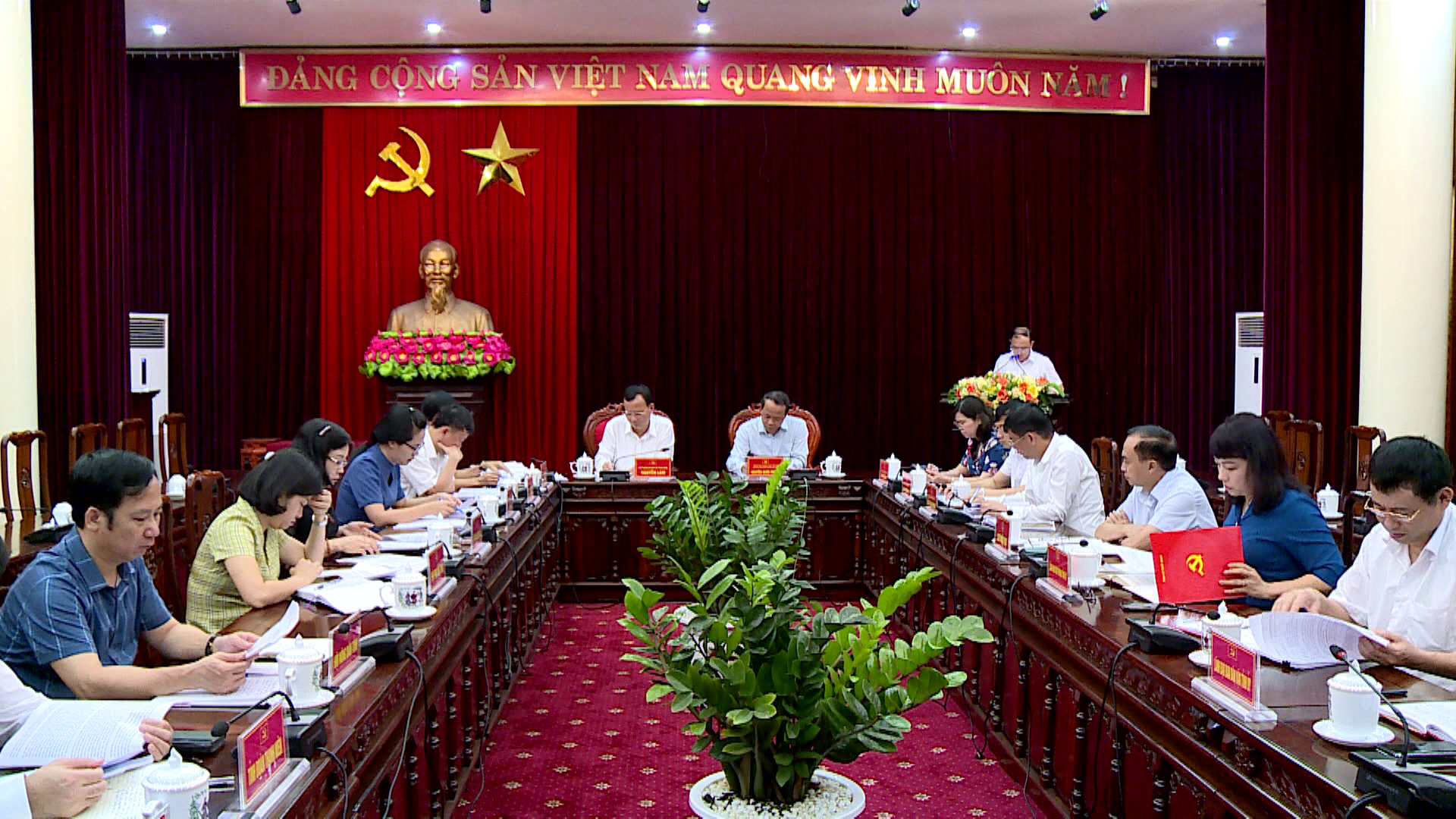 Ban_dan_van_TW_lv_voi_Ban_thuong_vu_tinh_bac_ninh(1)