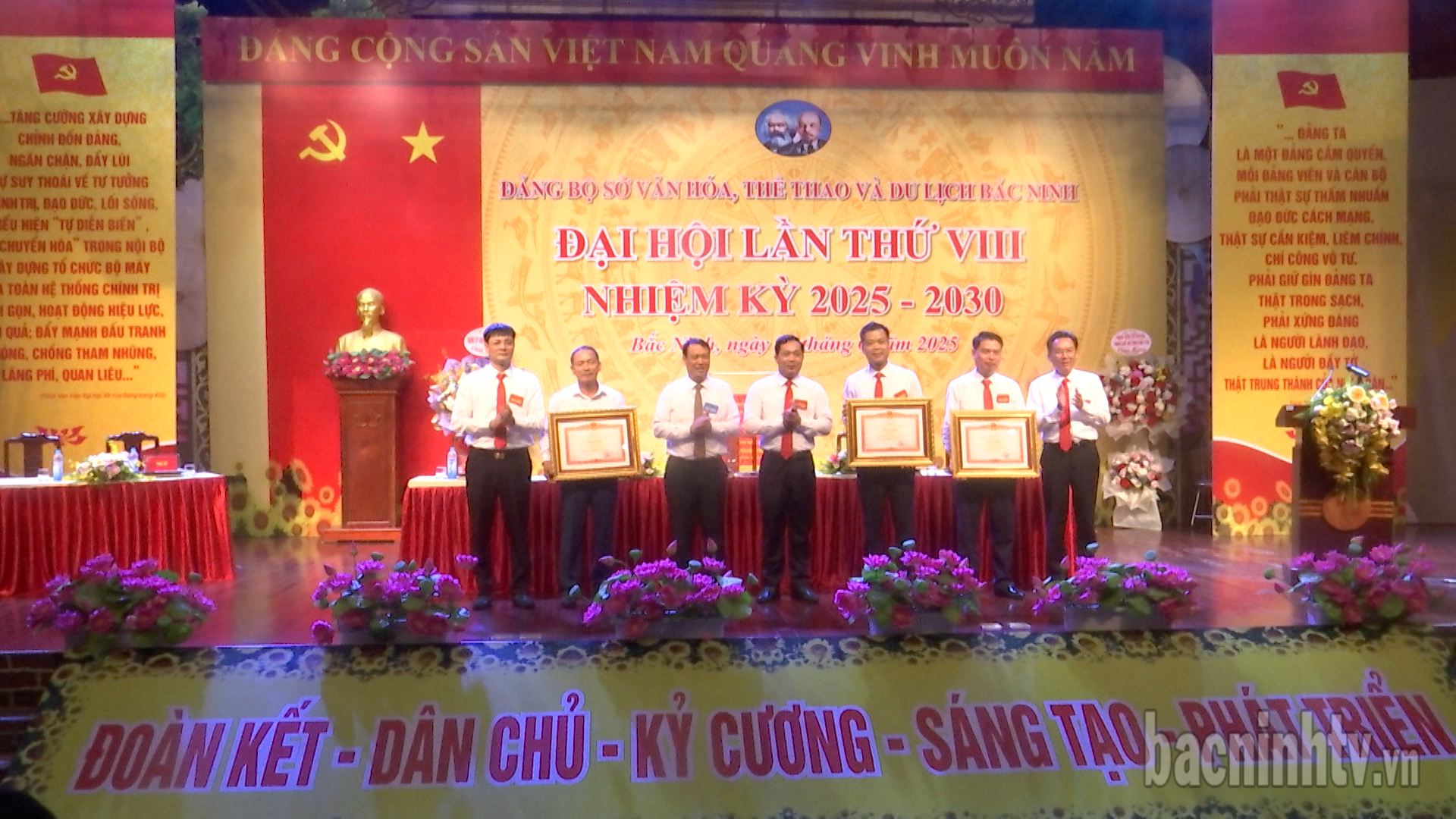 3_ca_nhan_VH_nhan_BK