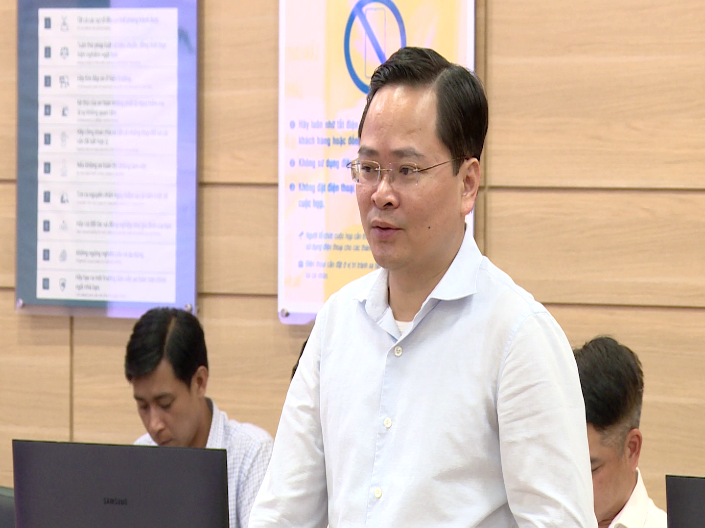 Cuc_thong_ke_lam_viec_voi_Tap_doan_Sam_Sung(10)