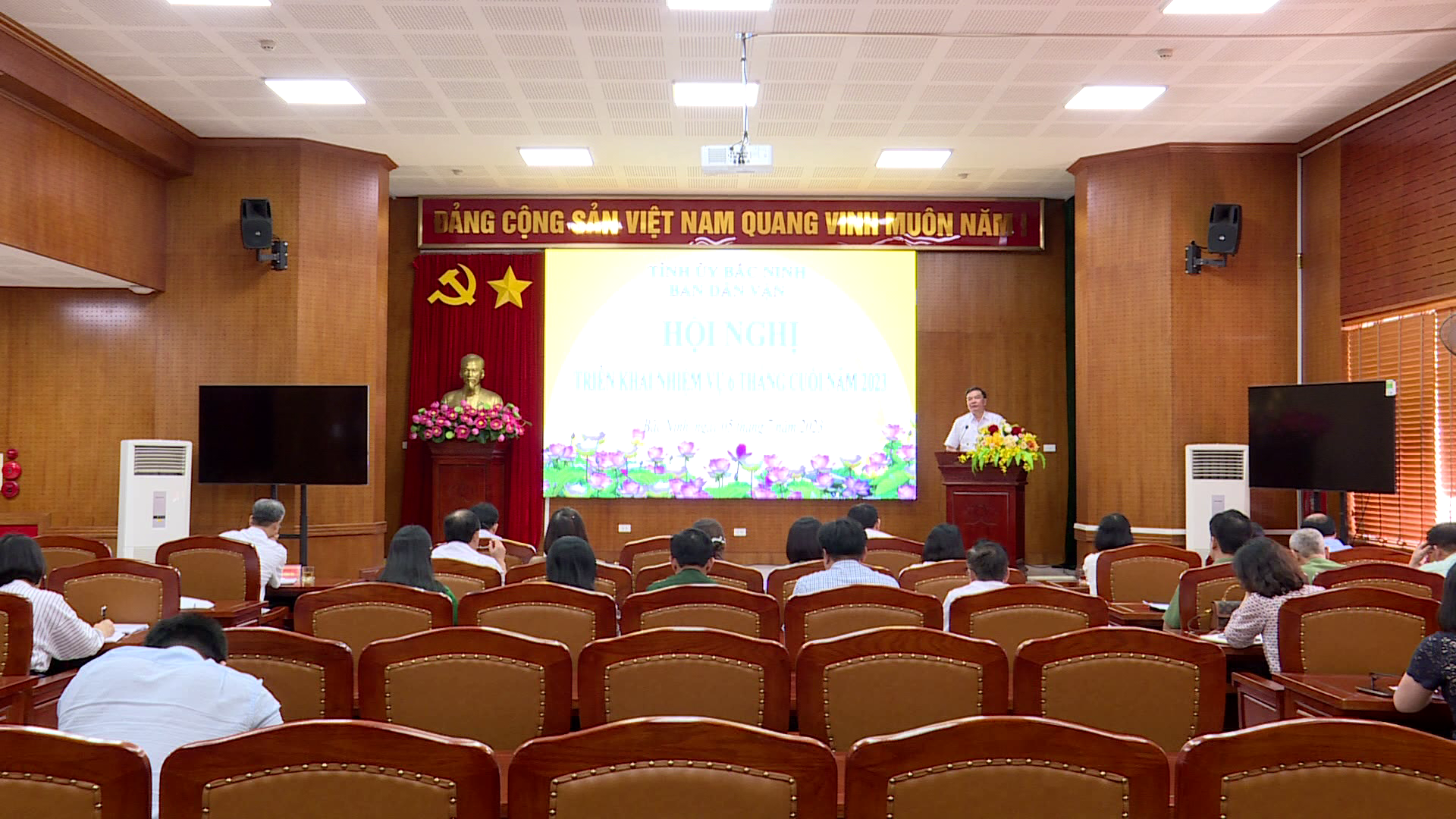 BAN_DAN_VAN_TINH_UY_TRIEN_KHAI_NHIEM_VU_6_THANG_CUOI_NAM_2023(1).png