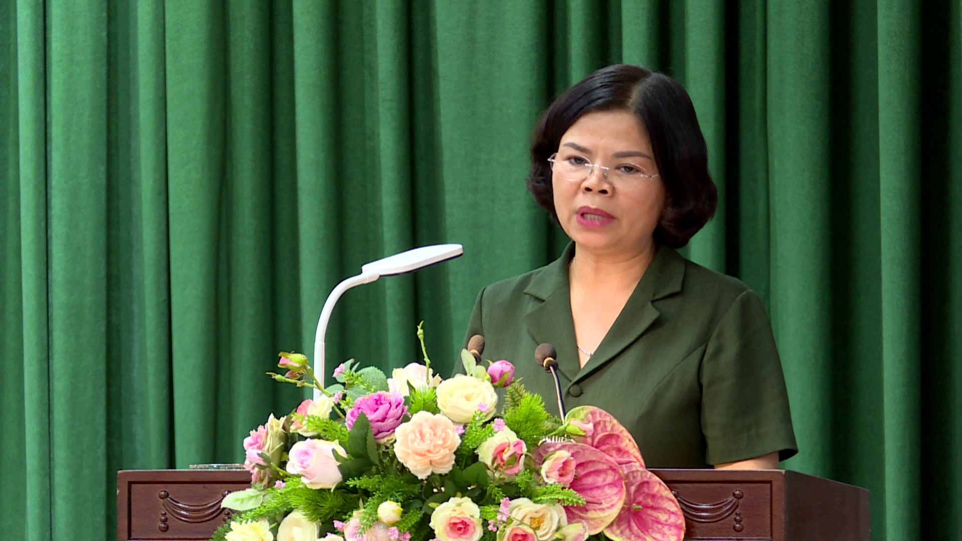 TUYEN_DUONG_98_DOANH_NGHIEP_VA_CA_NHAN_THUC_HIEN_TOT_CHINH_SACH_THUE(3)