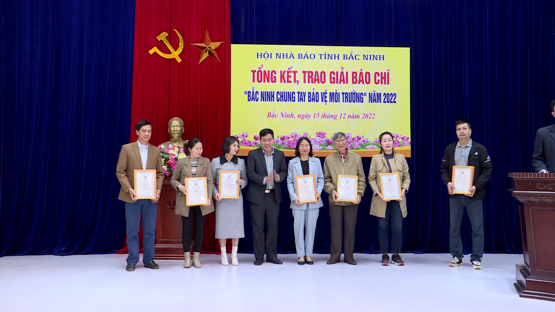 Trao_giai_Bao_chi_Bac_Ninh_chung_tay_bao_ve_moi_truong(2)_(1)