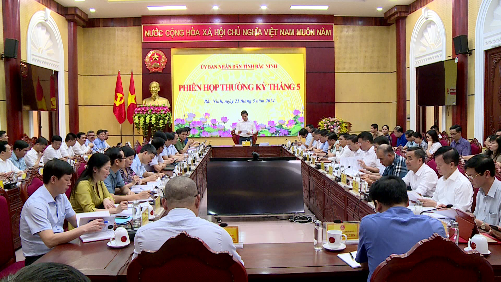 Hop_thuong_ky_thang_5_2024(1)