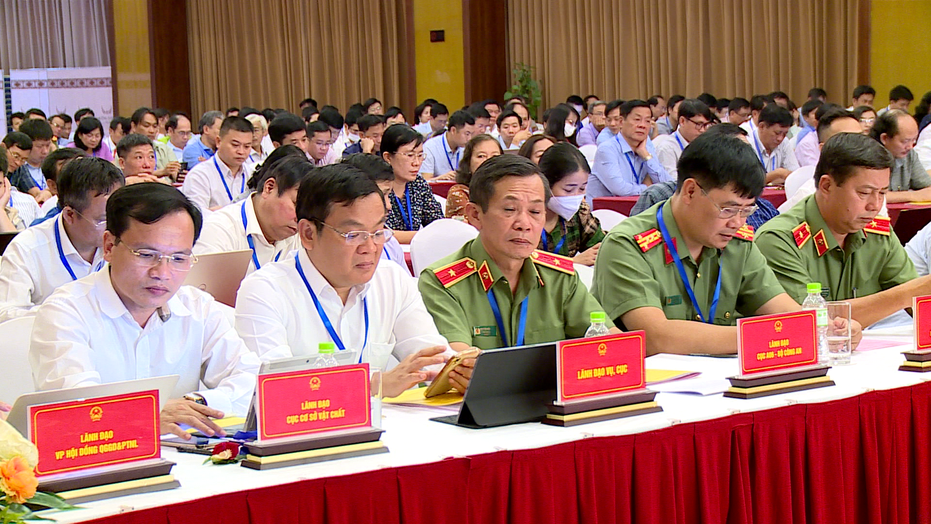 Tin_bo_giao_duc(4)