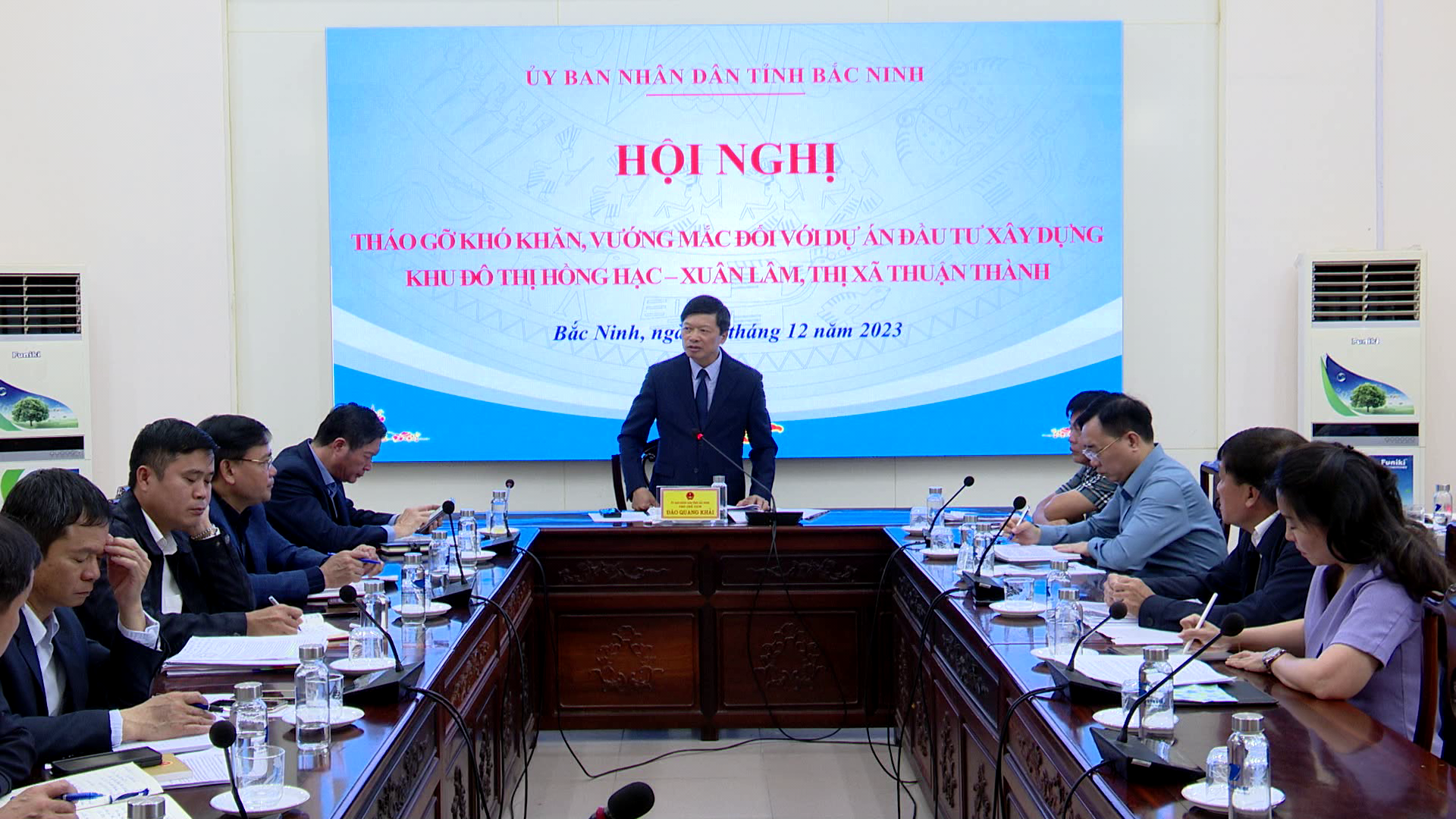 Dc_Dao_quang_khai_l_am_viec(1)