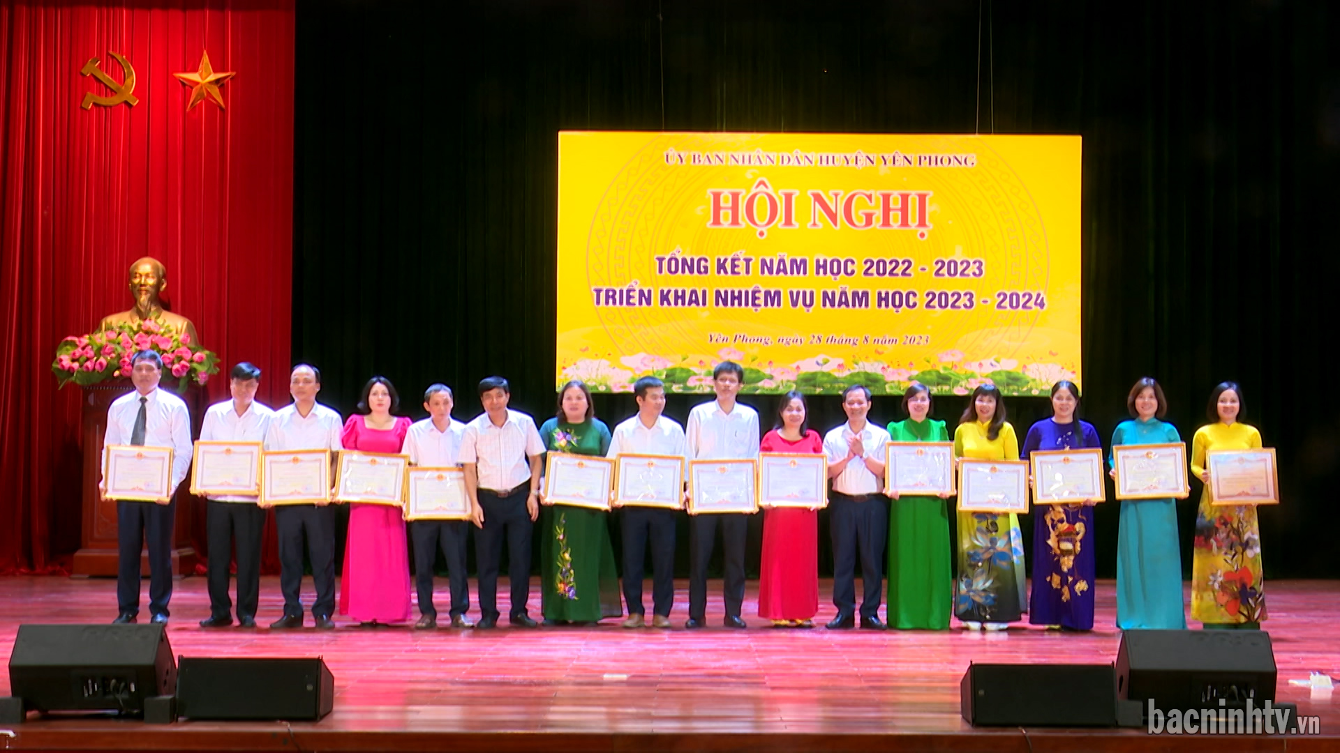 YP_trien_khai_nam_hoc_moi