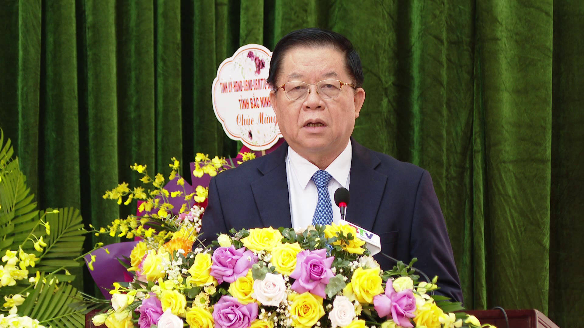 Truong_Ban_tuy_giao_TW_du_DDK_tai_Co_mieu(9)