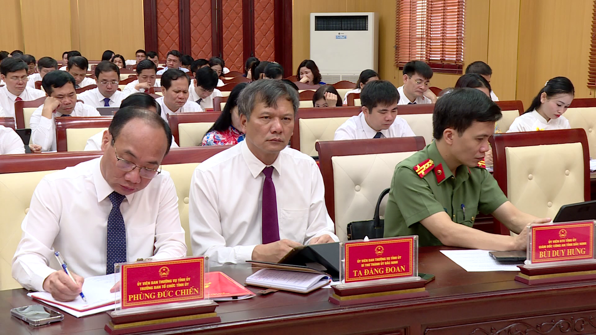 Tin_trua_Khai_mac_HDND_tinh_ky_13(5)