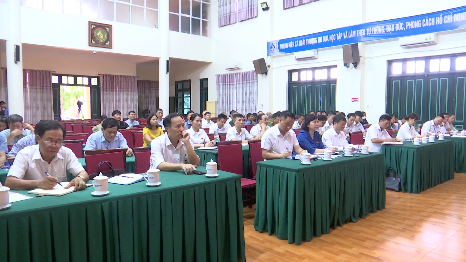 DONG_CHI_TRAN_THI_HANG(1)