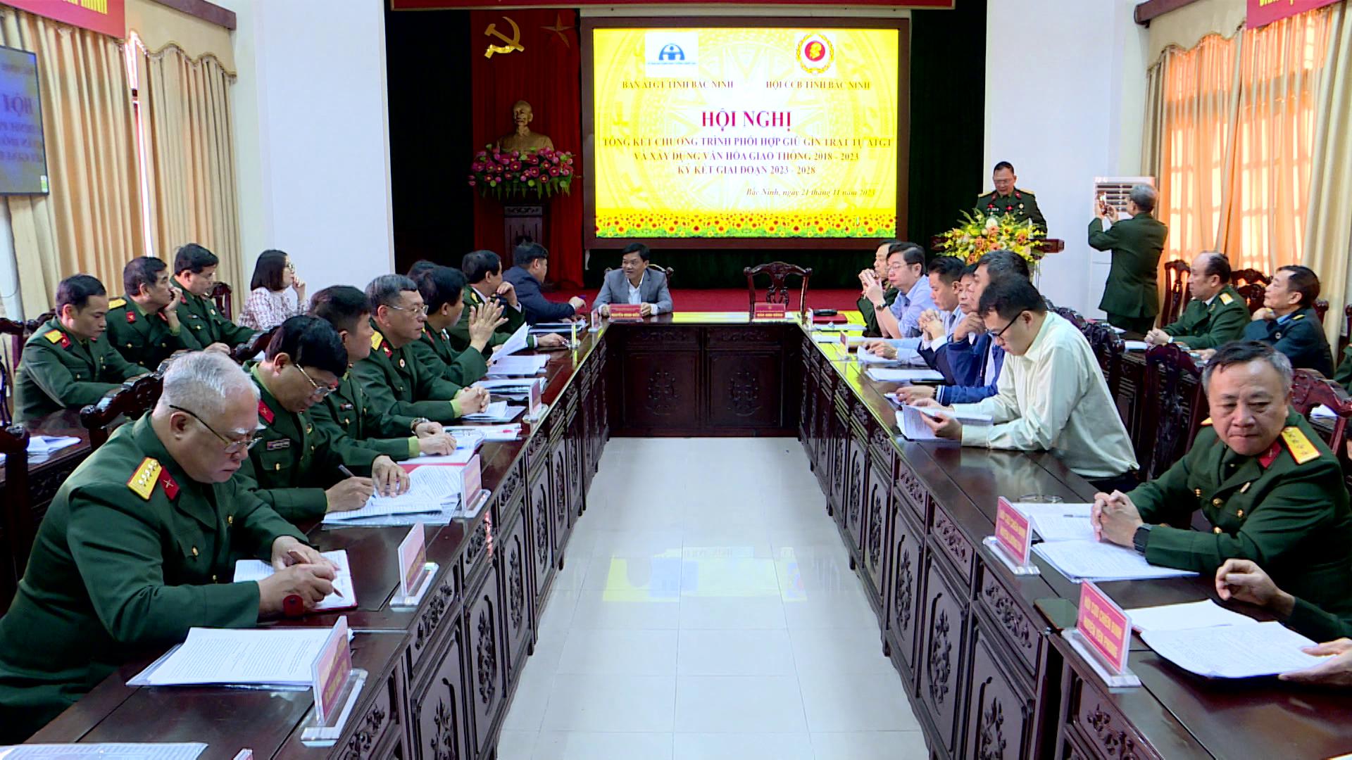 Tin_Hoi_CCB_tinh_tong_ket_5_nam_Cuoc_van_dong_ATGT(1).png