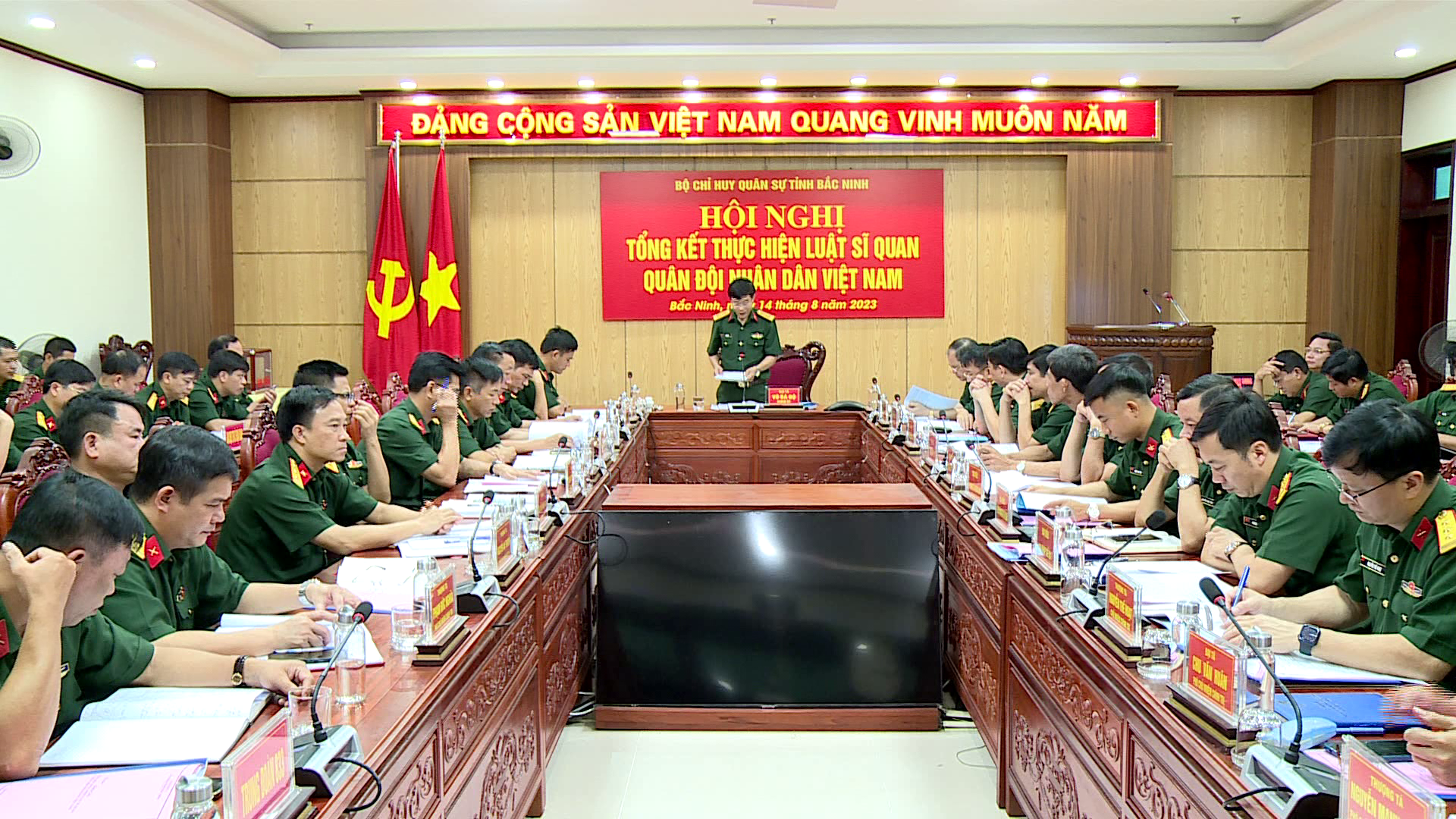 Tong_ket_thuc_hien_luat_sy_quan_quan_doi(1)