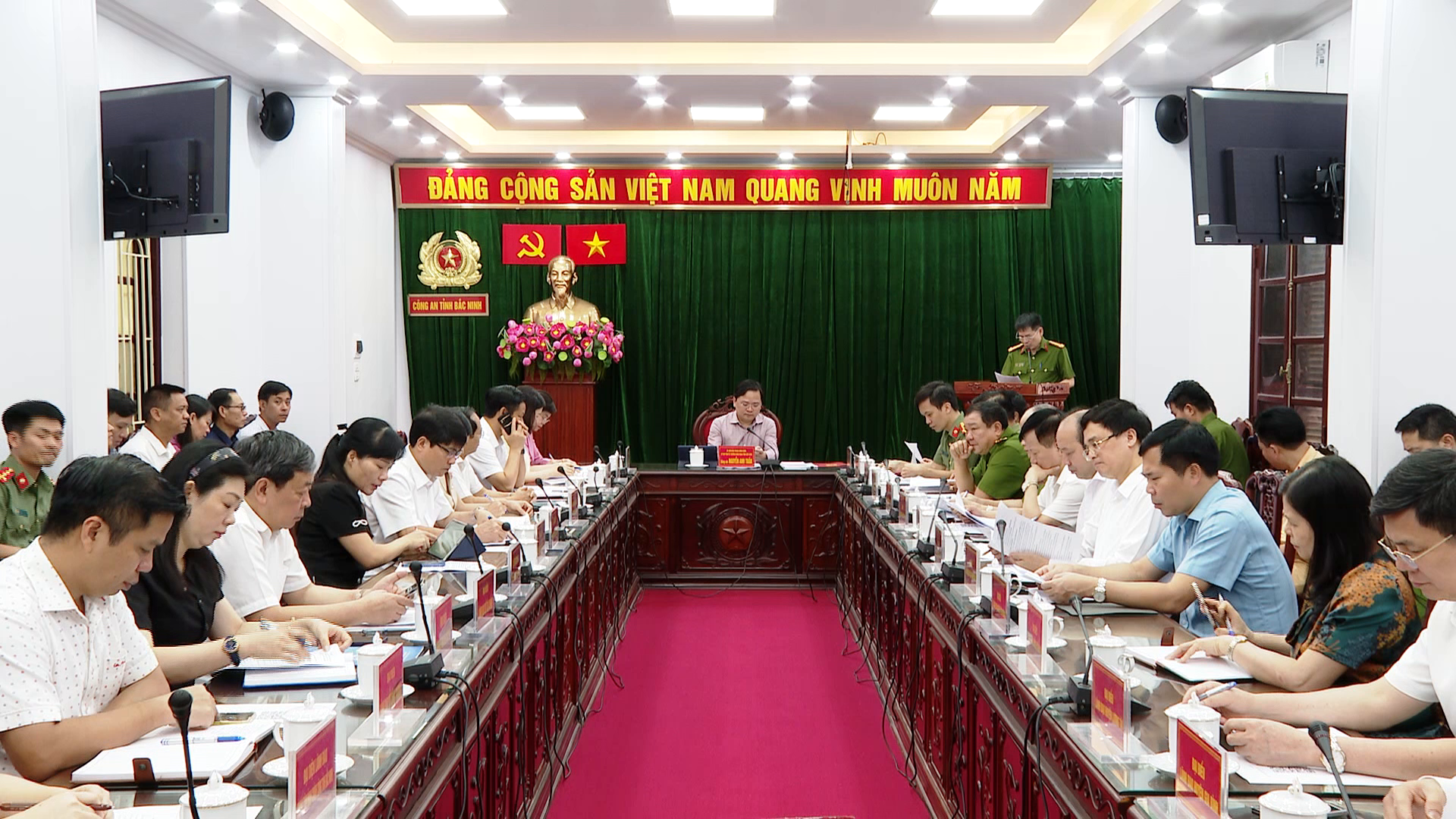 Bi_thu_lam_viec_Cong_an_tinh_ve_de_an_06(1)