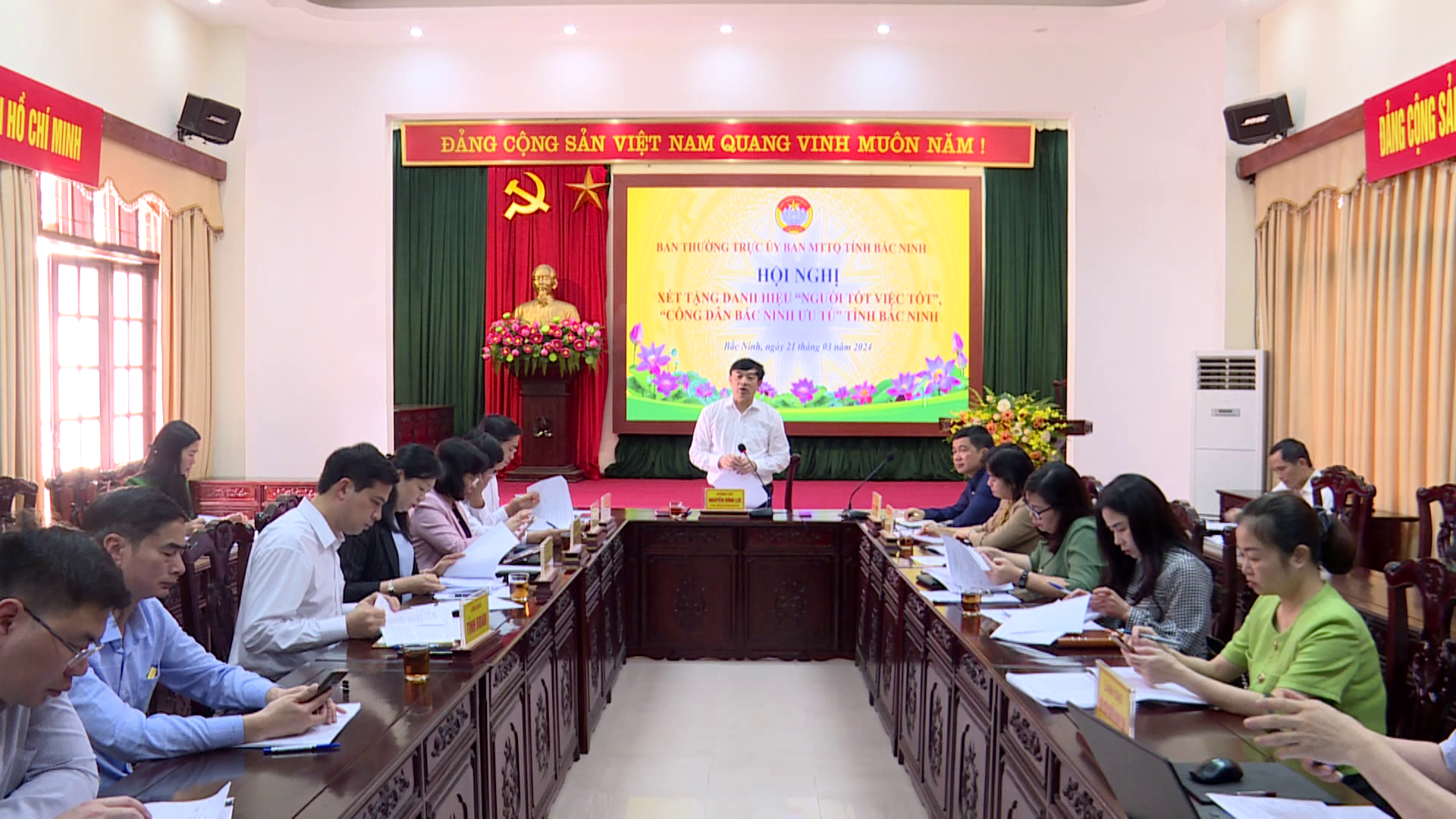XET_TANG_DANH_HIEU_NGUOI_TOT_VIEC_TOT_CONG_DAN_BAC_NINH_UU_TU(1)