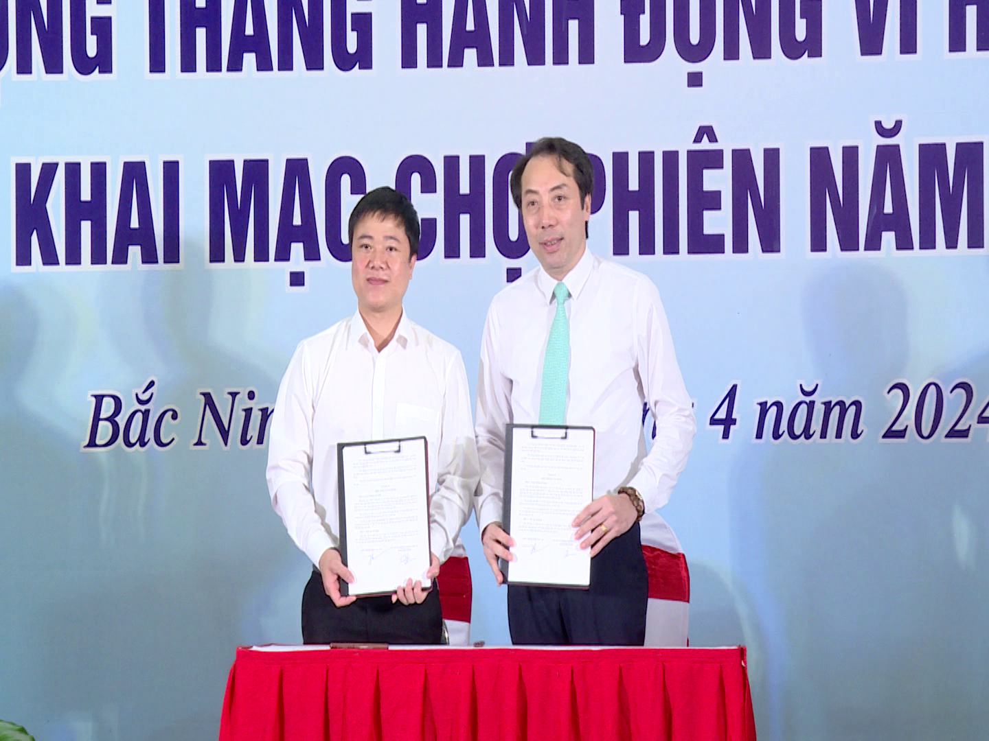 Khai_mac_phien_cho_LM_HTX_tinh(7)