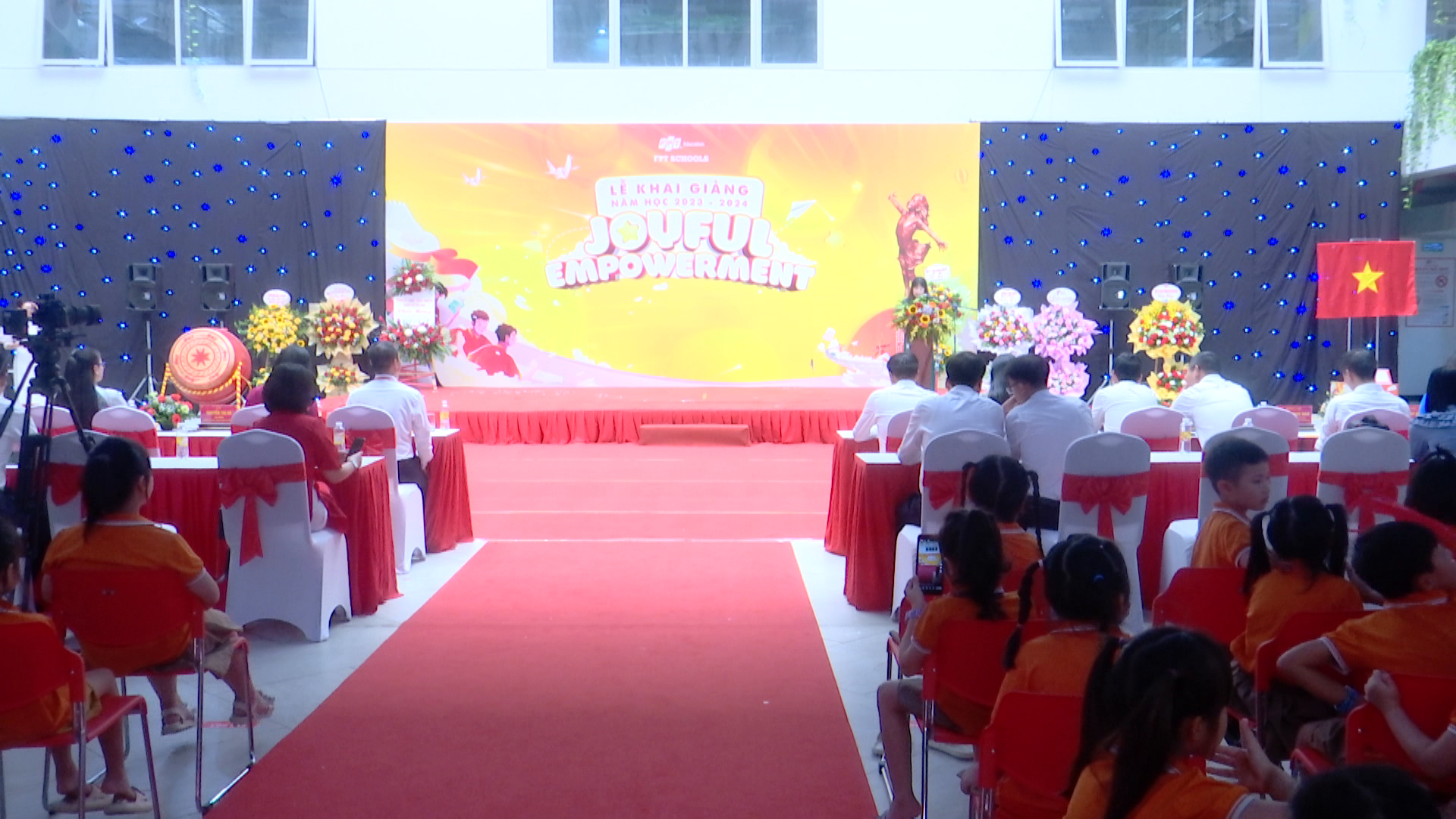 pct_khai_du_khai_giang_tai_truong_fpt_ban_ok(3)