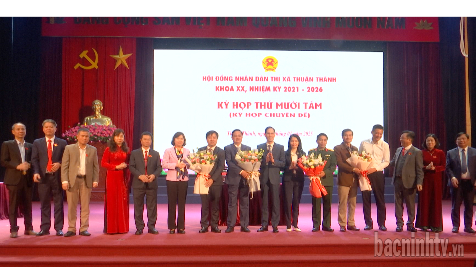 ld_tinh_tang_hoa_chuc_mung_tt