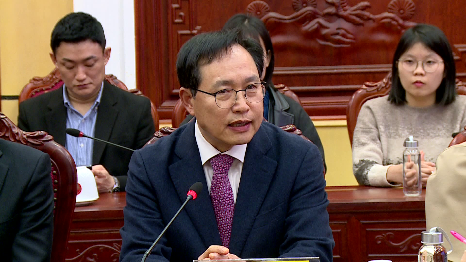 Tinh_BN_gap_mat_to_hop_samsung_viet_nam(4)