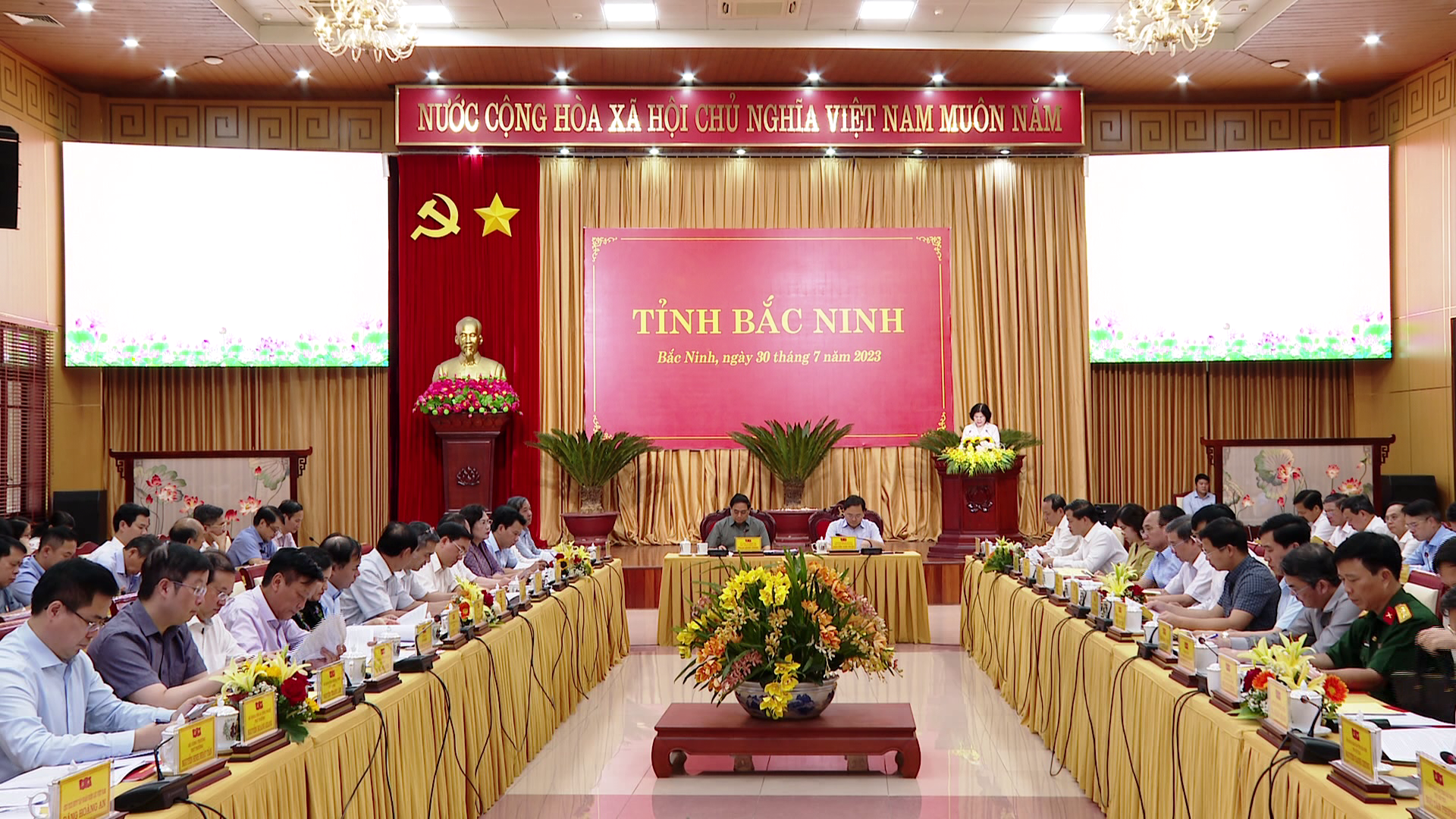 Thu_tuong_lv_voi_BCH_dang_bo_tinh_doan_1(1)
