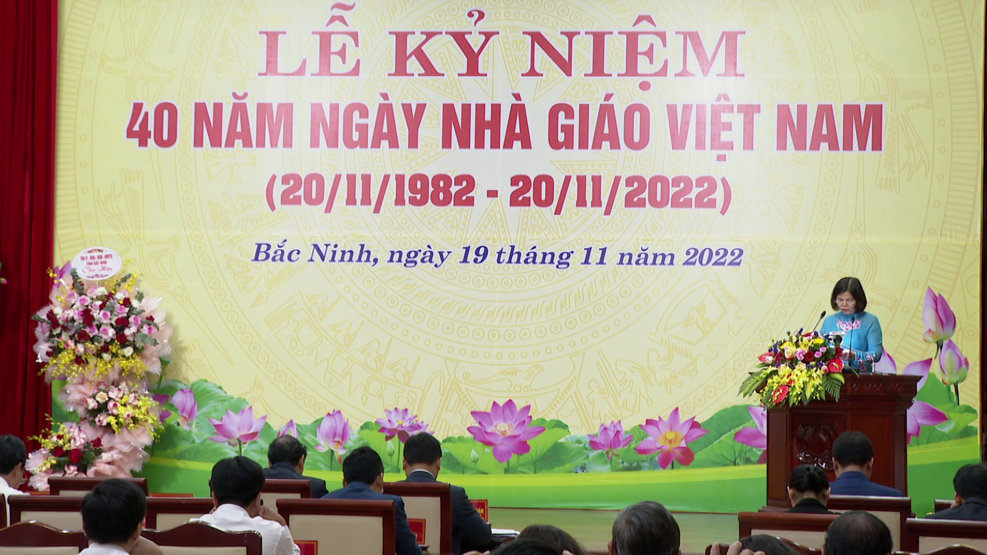 Ky_niem_40_nam_nganh_Giao_duc(1)