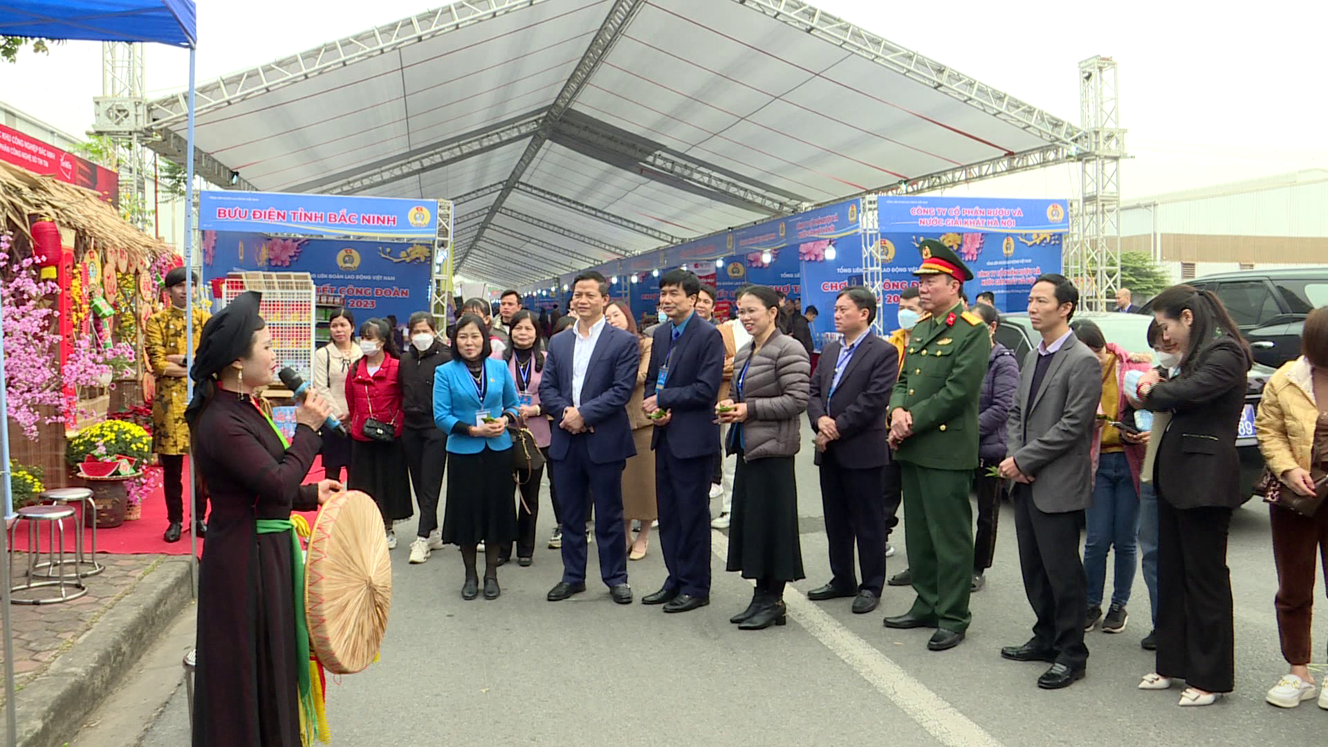 Khai_mac_ngay_hoi_Cong_nhan_2023(2)