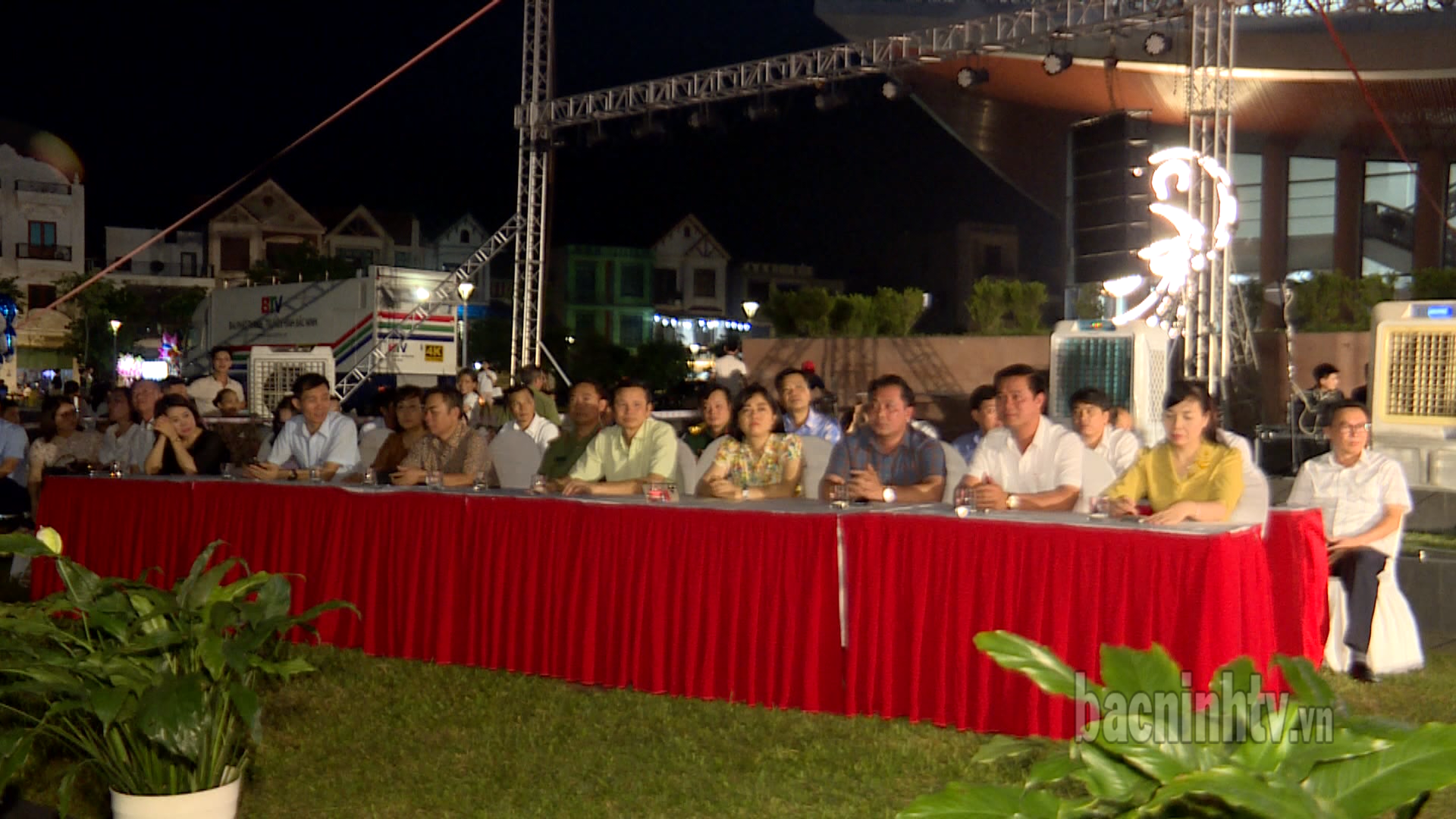 ld_tinh_va_db_du_