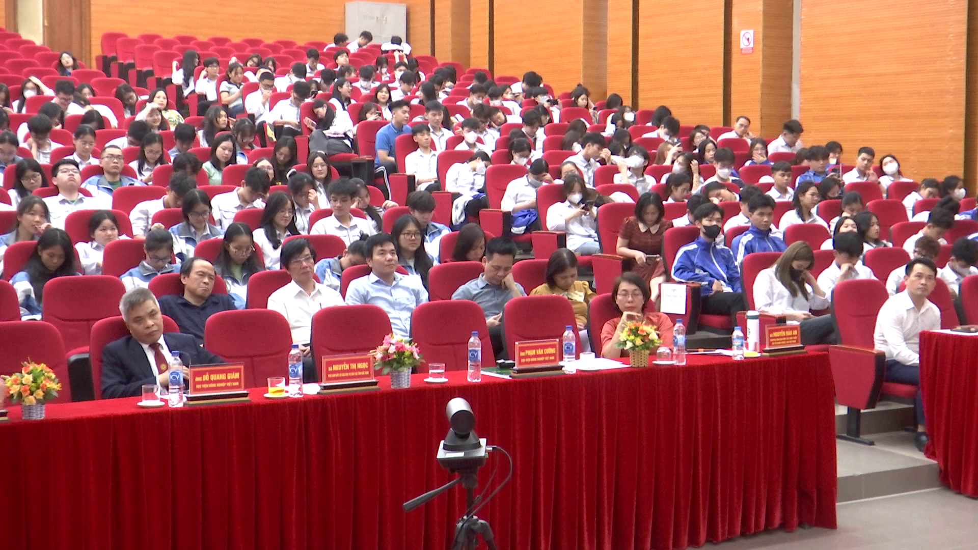 DH_NONG_NGHIEP_HUONG_NGHIEP_HS(1)