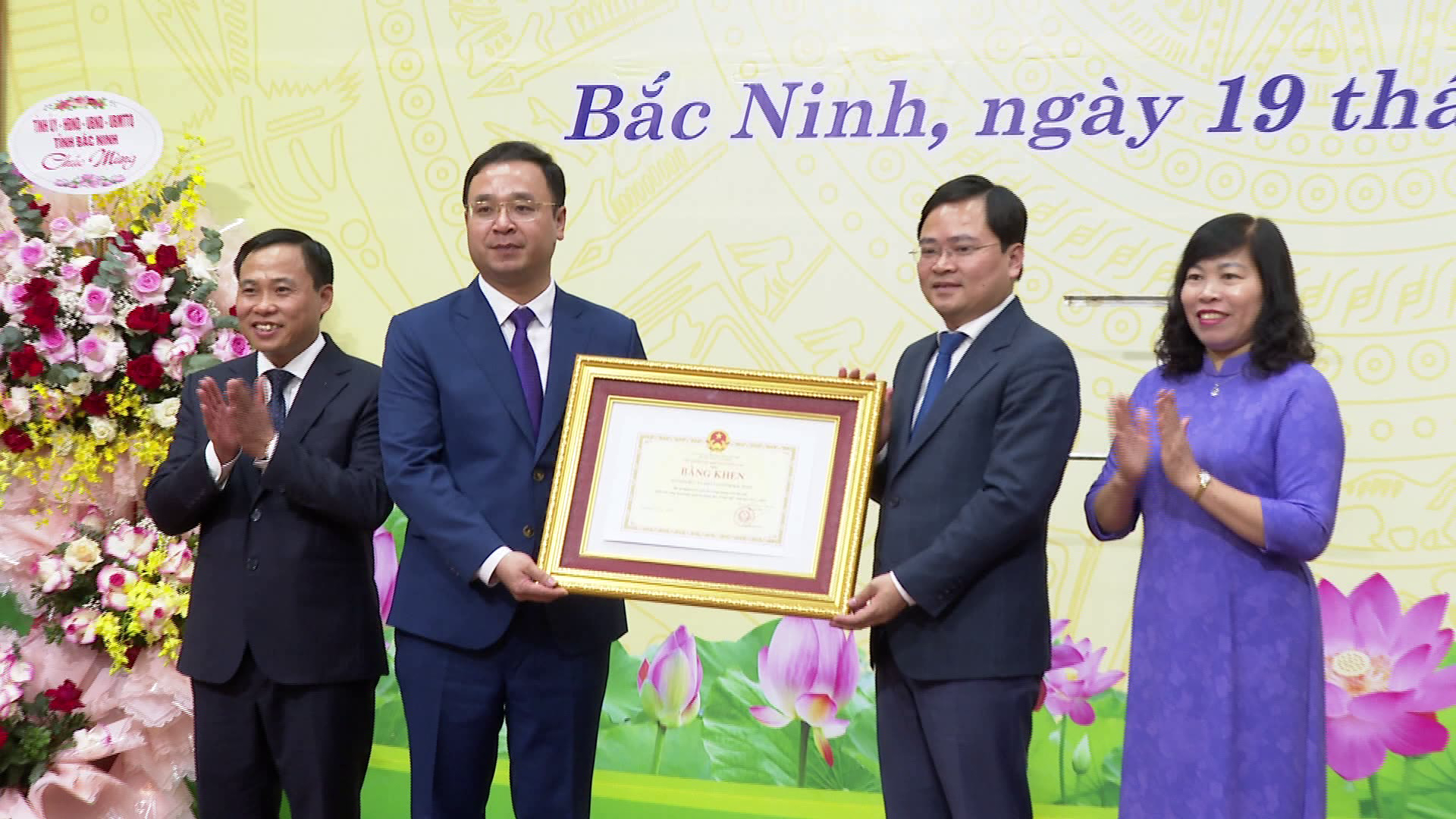 Ky_niem_40_nam_nganh_Giao_duc(3)