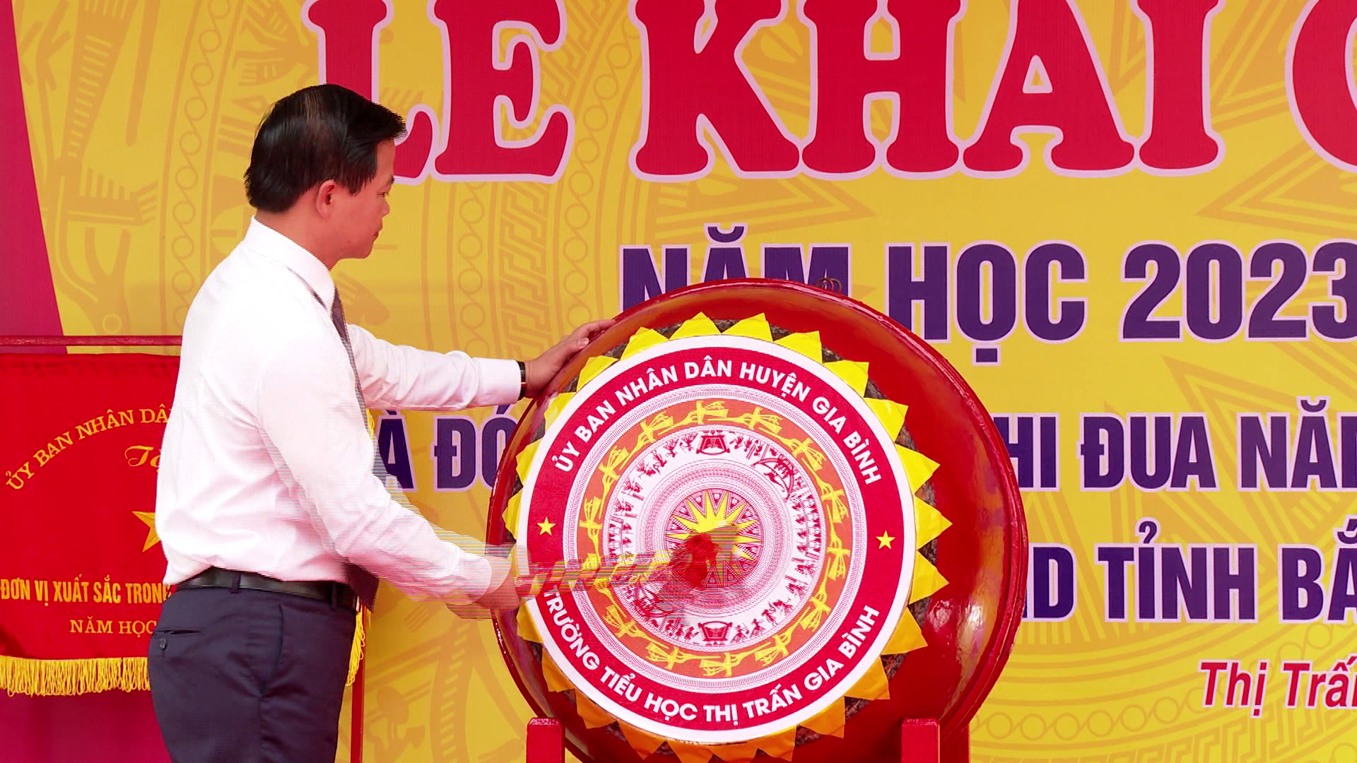 Khai_giang_nam_hoc_2023_2024_Gia_Binh(8)