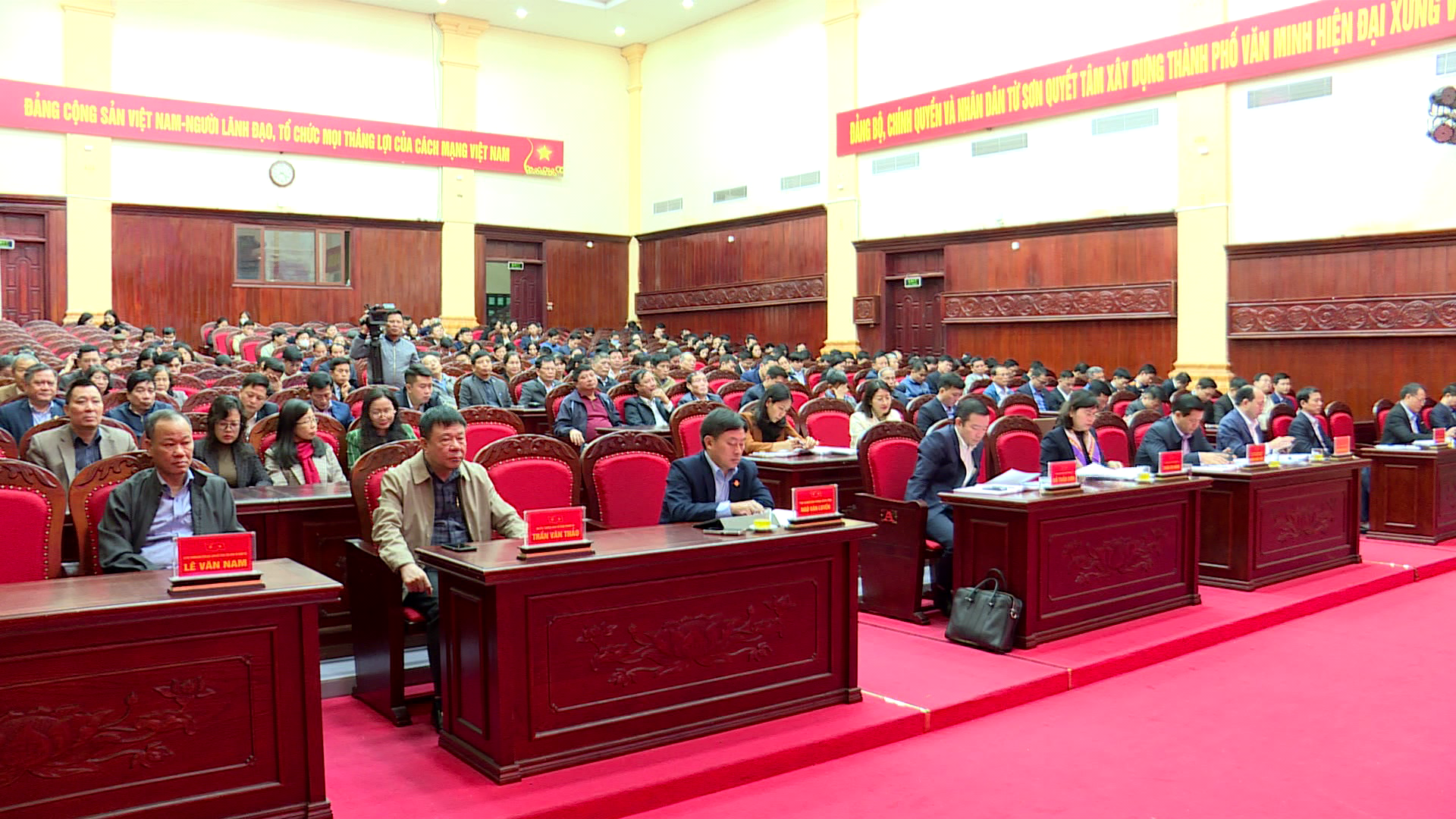 DOAN_DBQH_TINH_TIEP_XUC_CU_TRI_TAI_TP_TU_SON(2).png