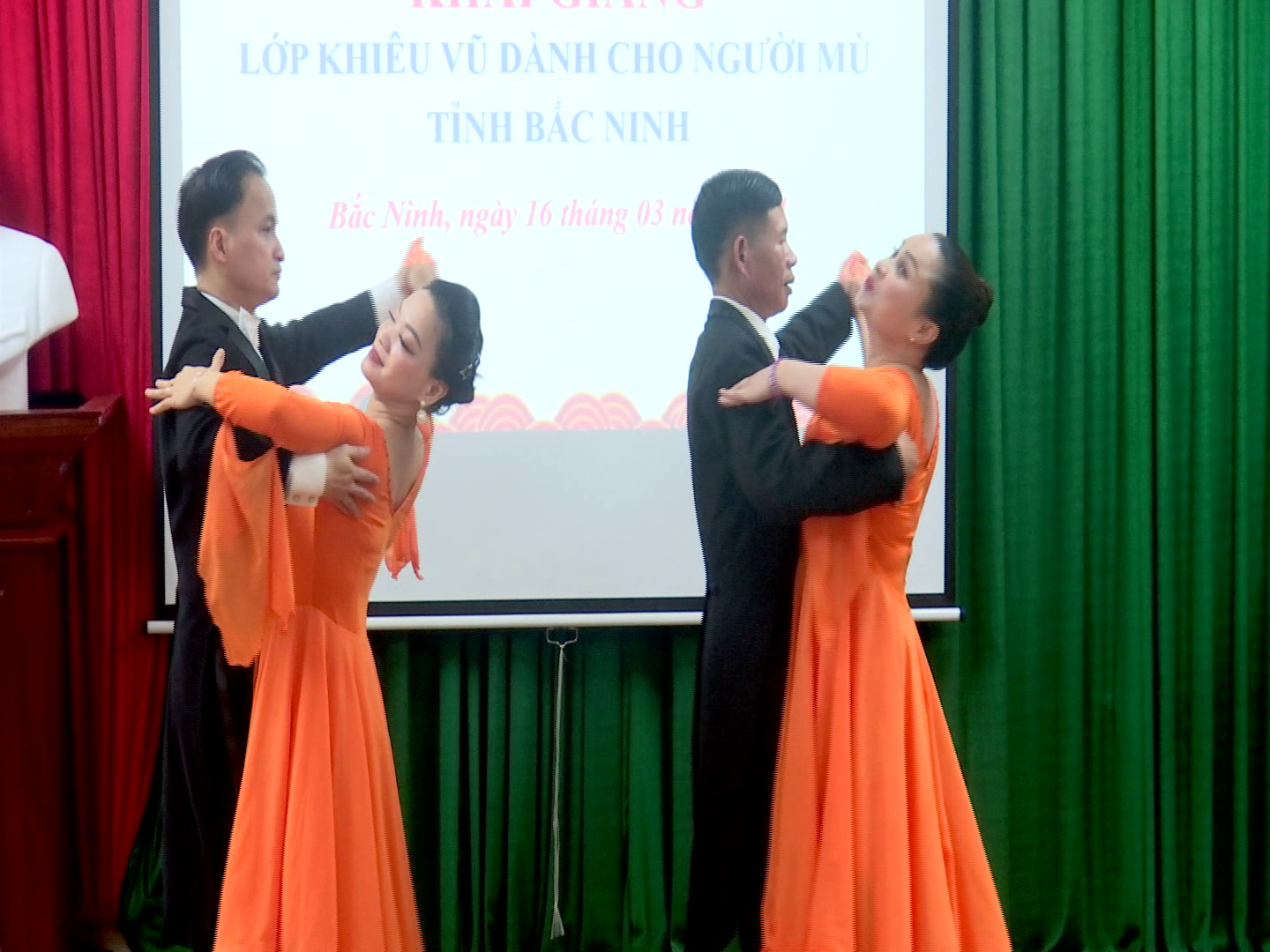 khai_giang_lop_khieu_vu(1)