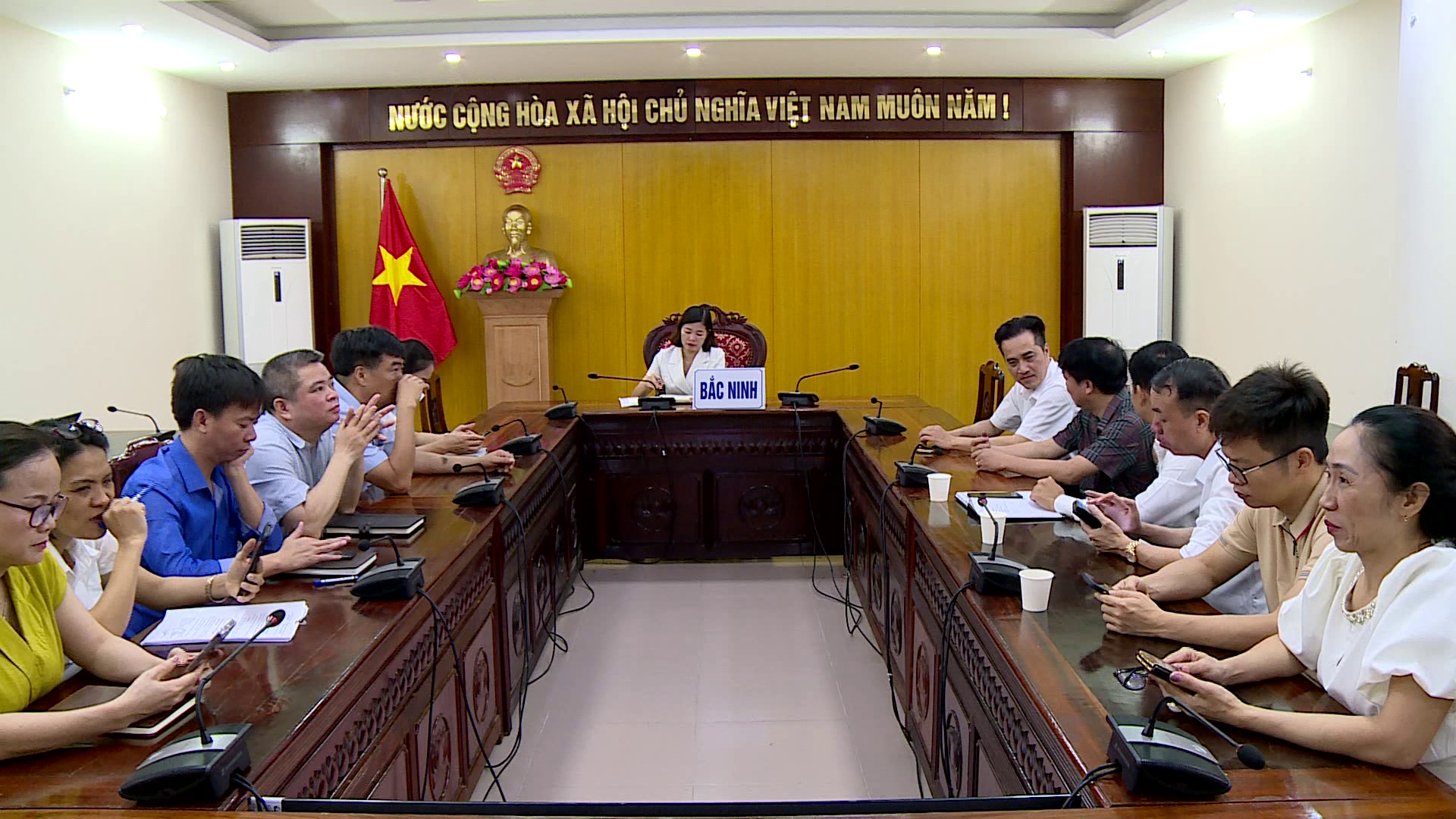 Nganh_tu_phap_so_ket_6_thang_dau_nam(2).png