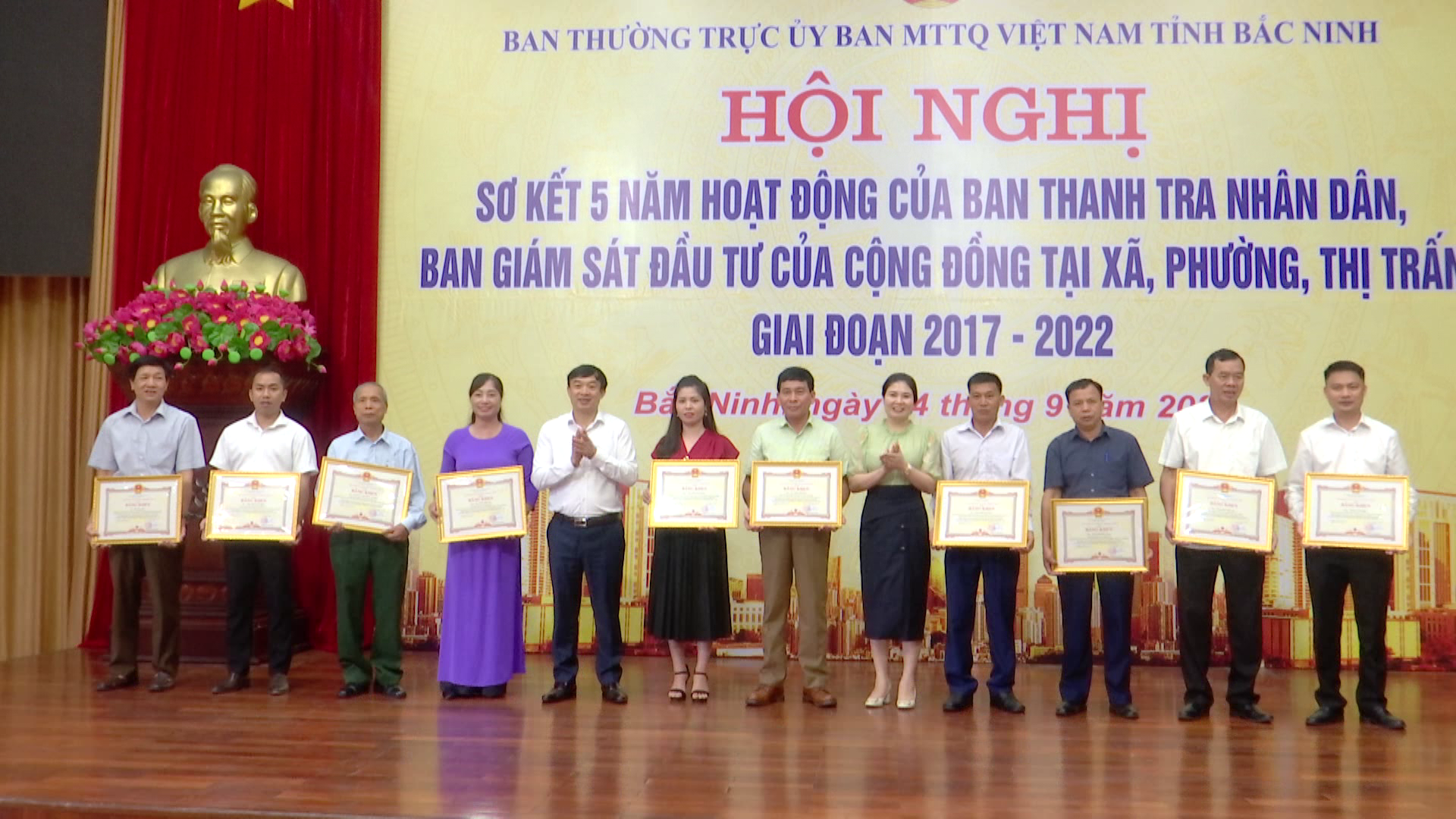 hoi_nghi_mttquoc(2)