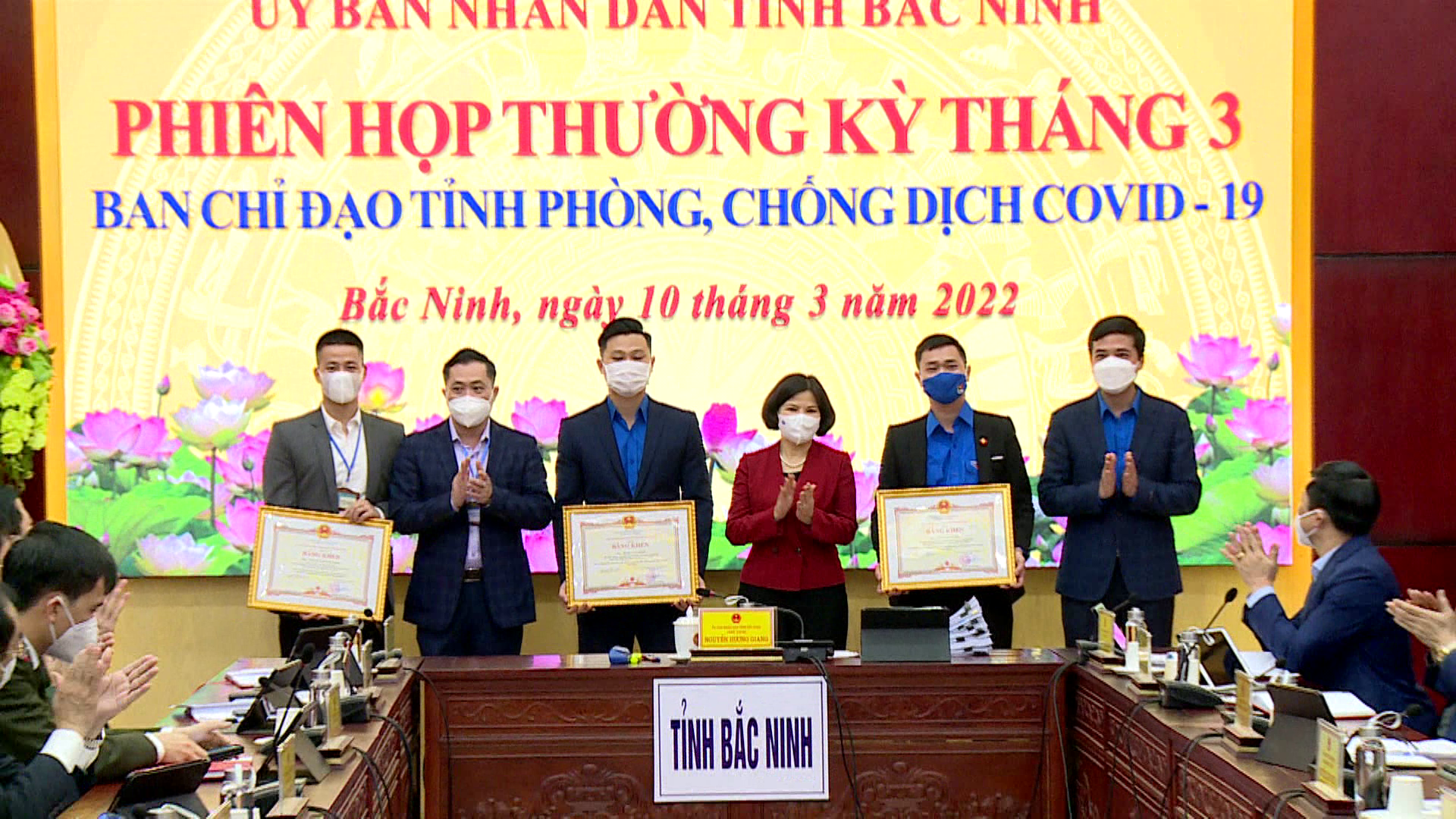 UBND_tinh_khen_thuong_thuong_ky_thang_3(4).png