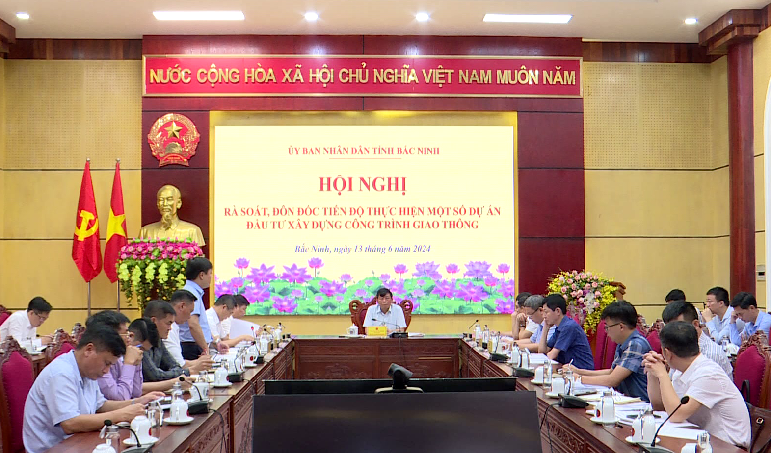 bac_ninh_ra_soat_don_doc_tien_do_thuc_hien_mot_so_du_an_giao_thong_trong_diem(1)