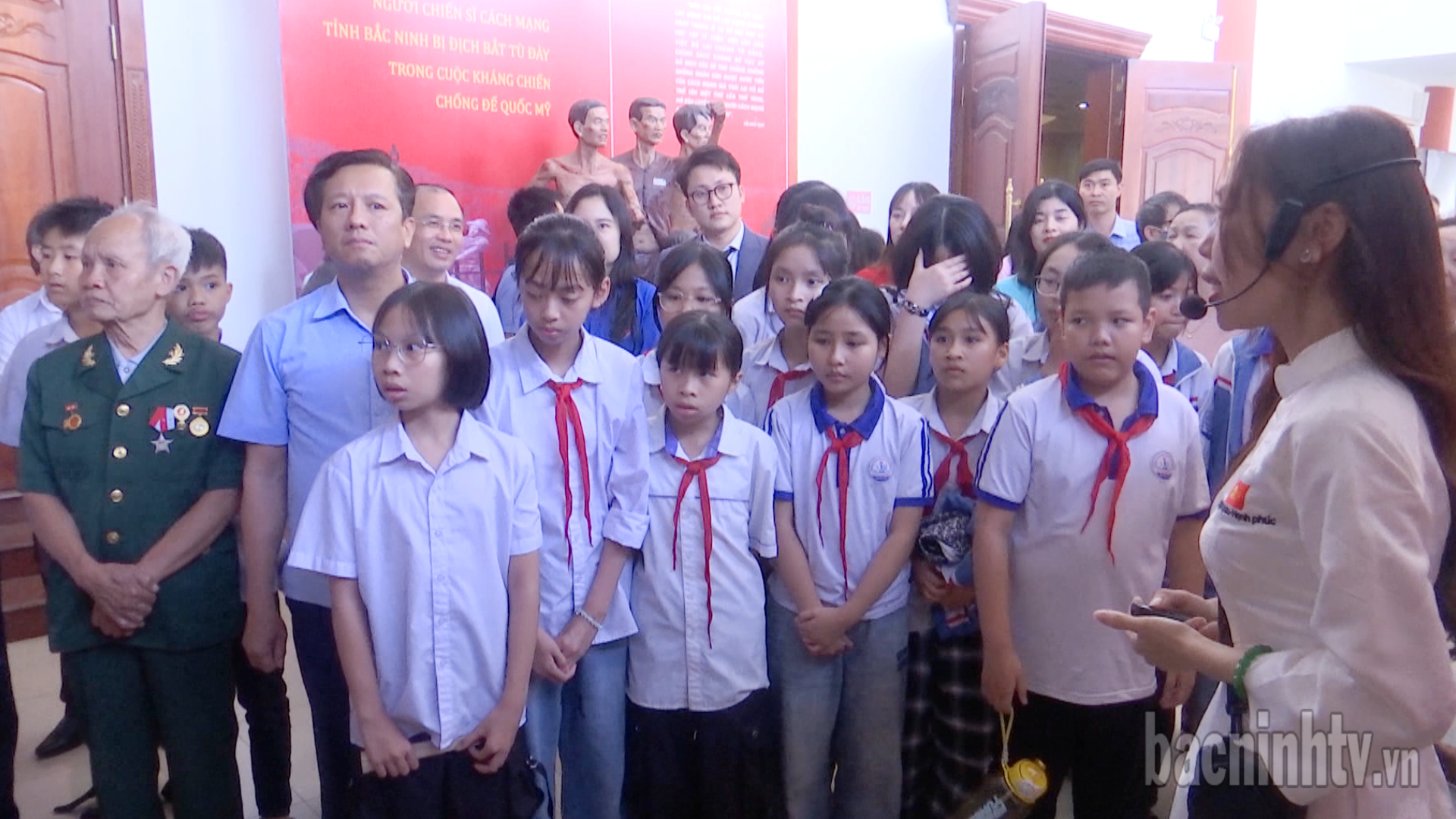 tham_quan_trung_bay
