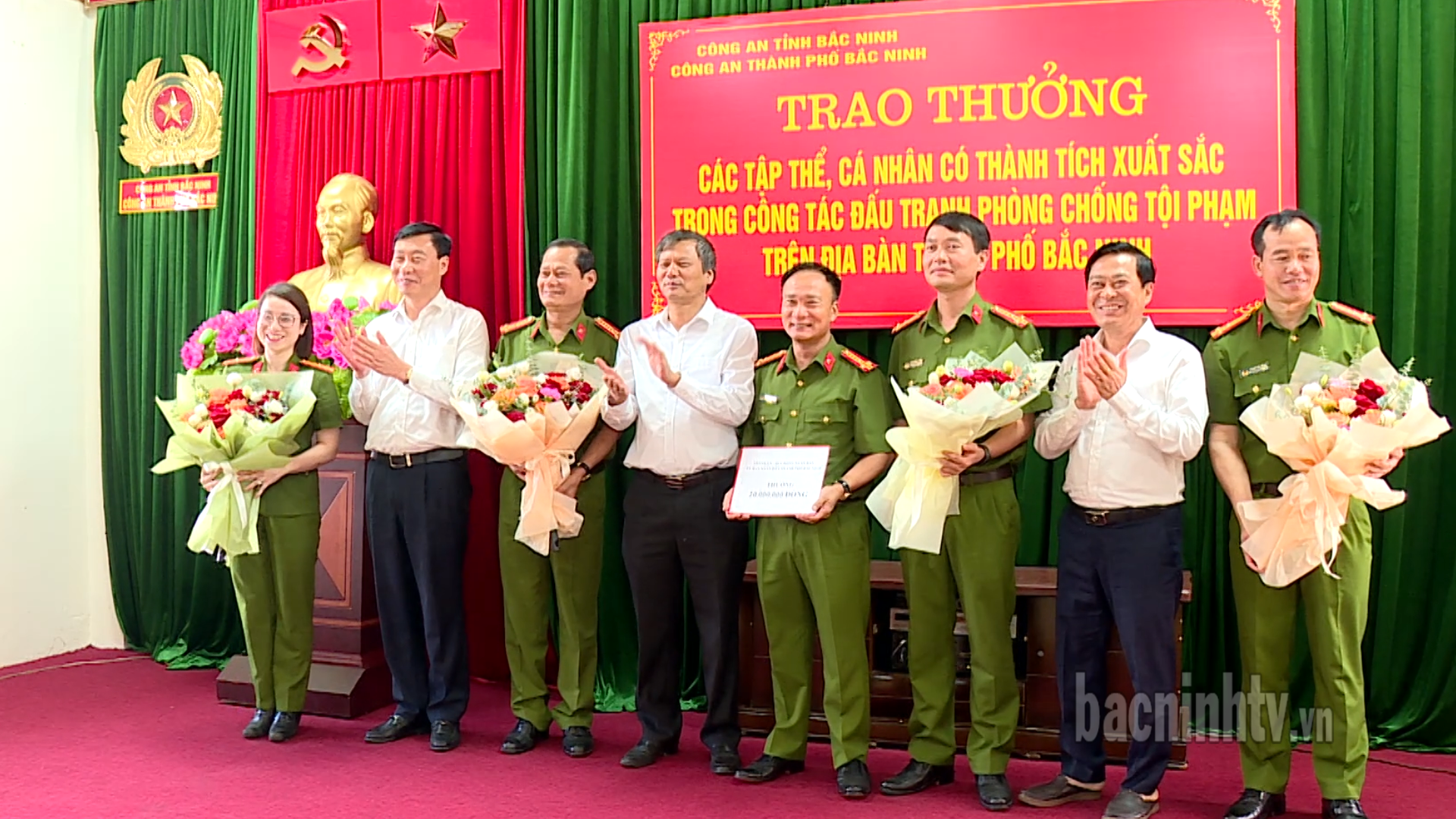 ld_tpbn_trao_thuong