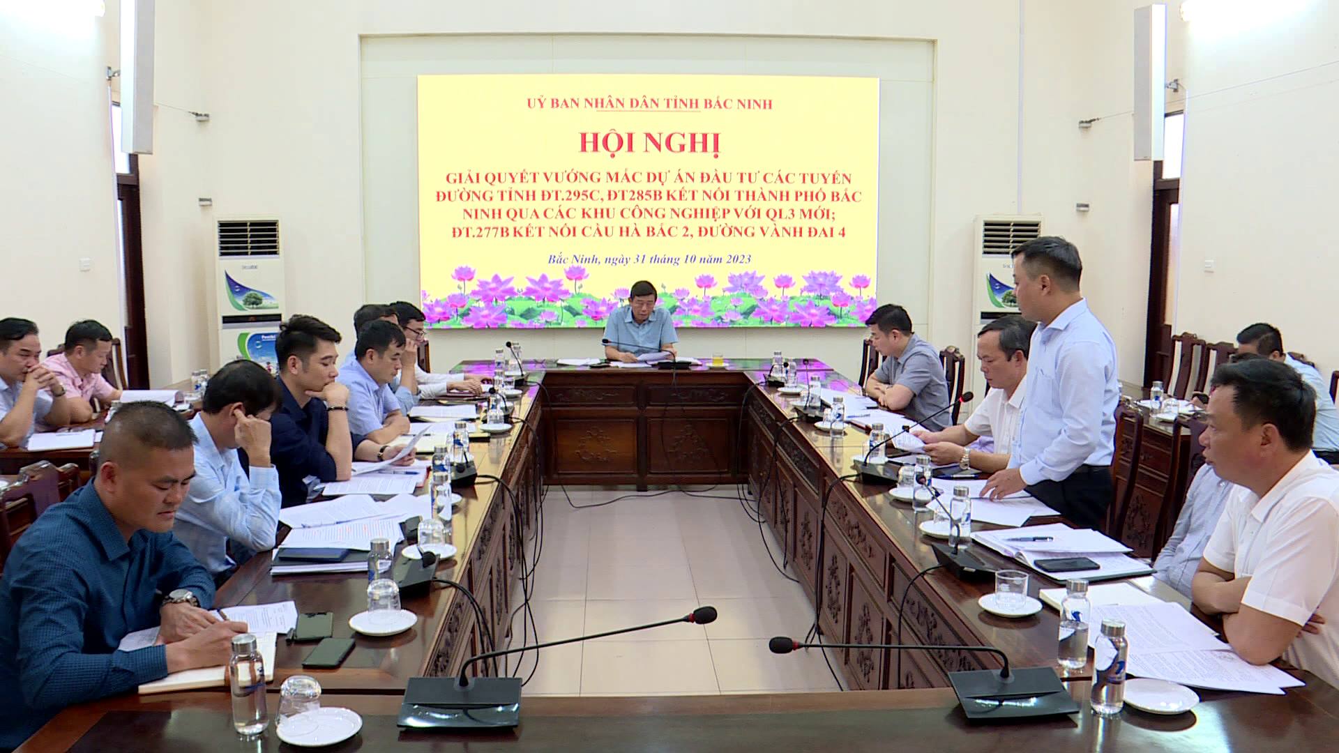 ubnd_tinh_thao_go_kho_khan_vuong_mac_cac_du_an_gt(1)