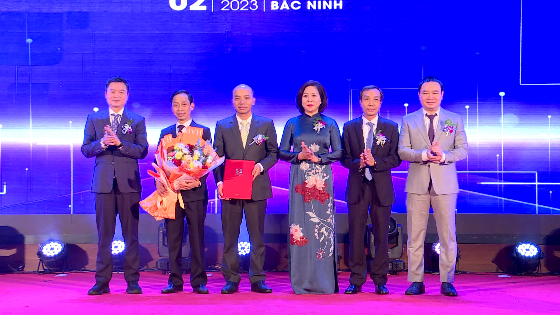 cong_bo_quyet_dinh_thanh_lap_cty_xang_dau_bac_ninh(4)