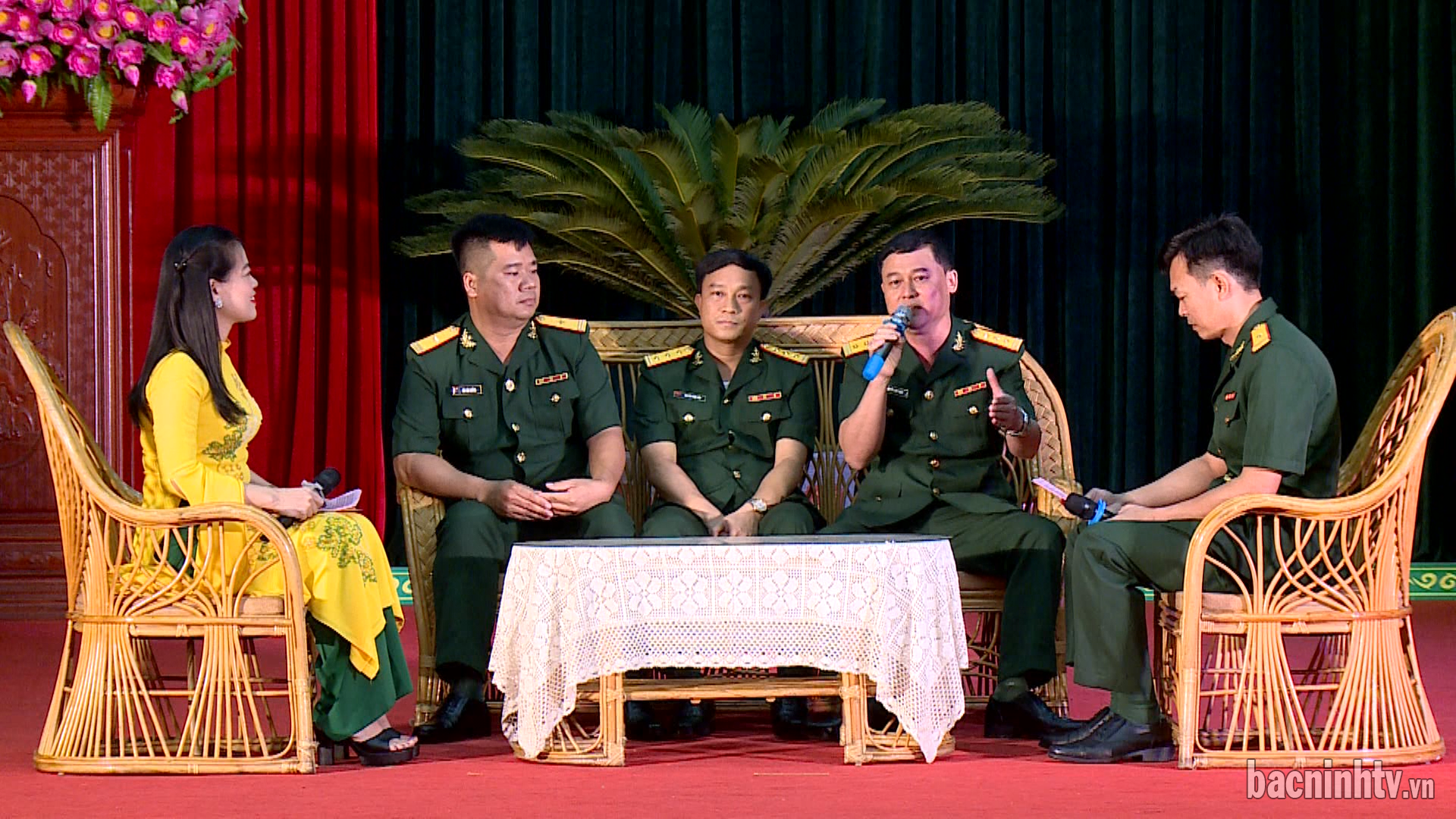 dai_bieu_giao_luu