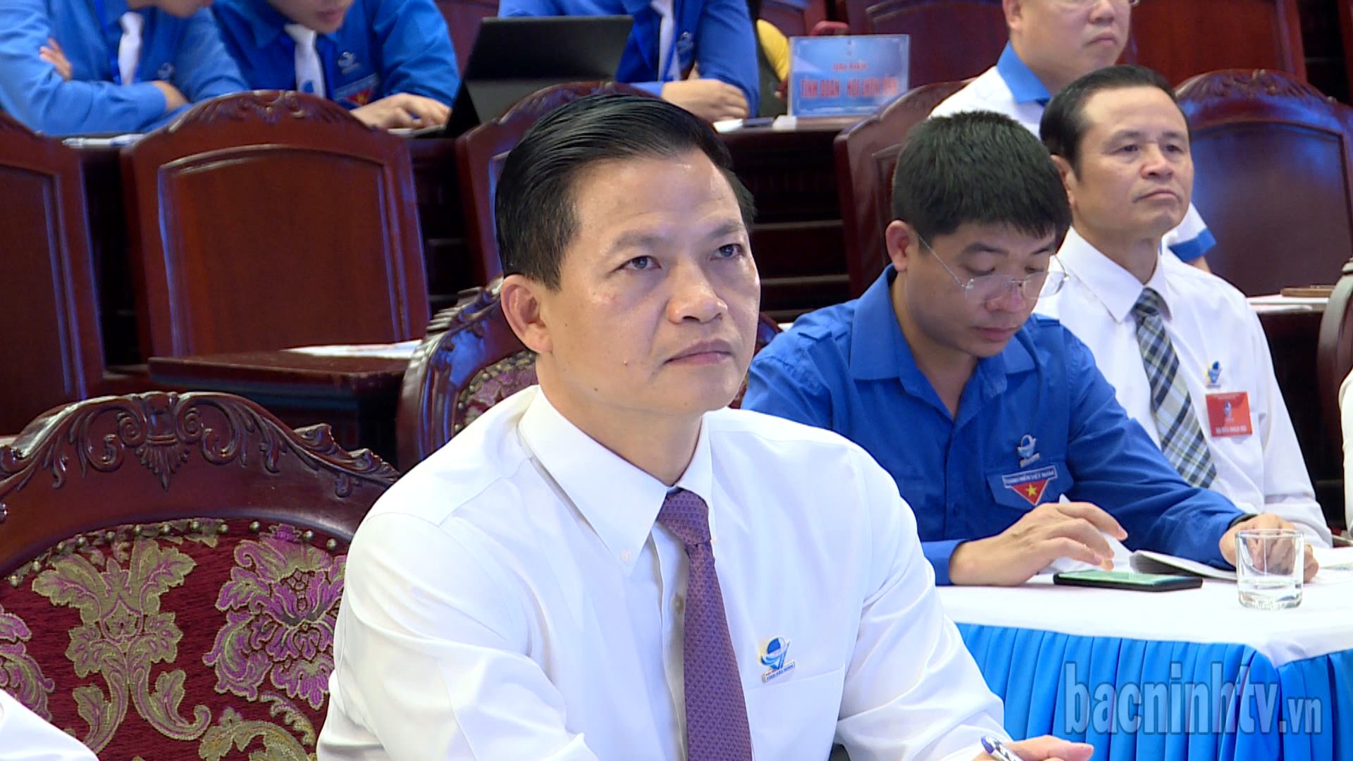dai_bieu_1_du