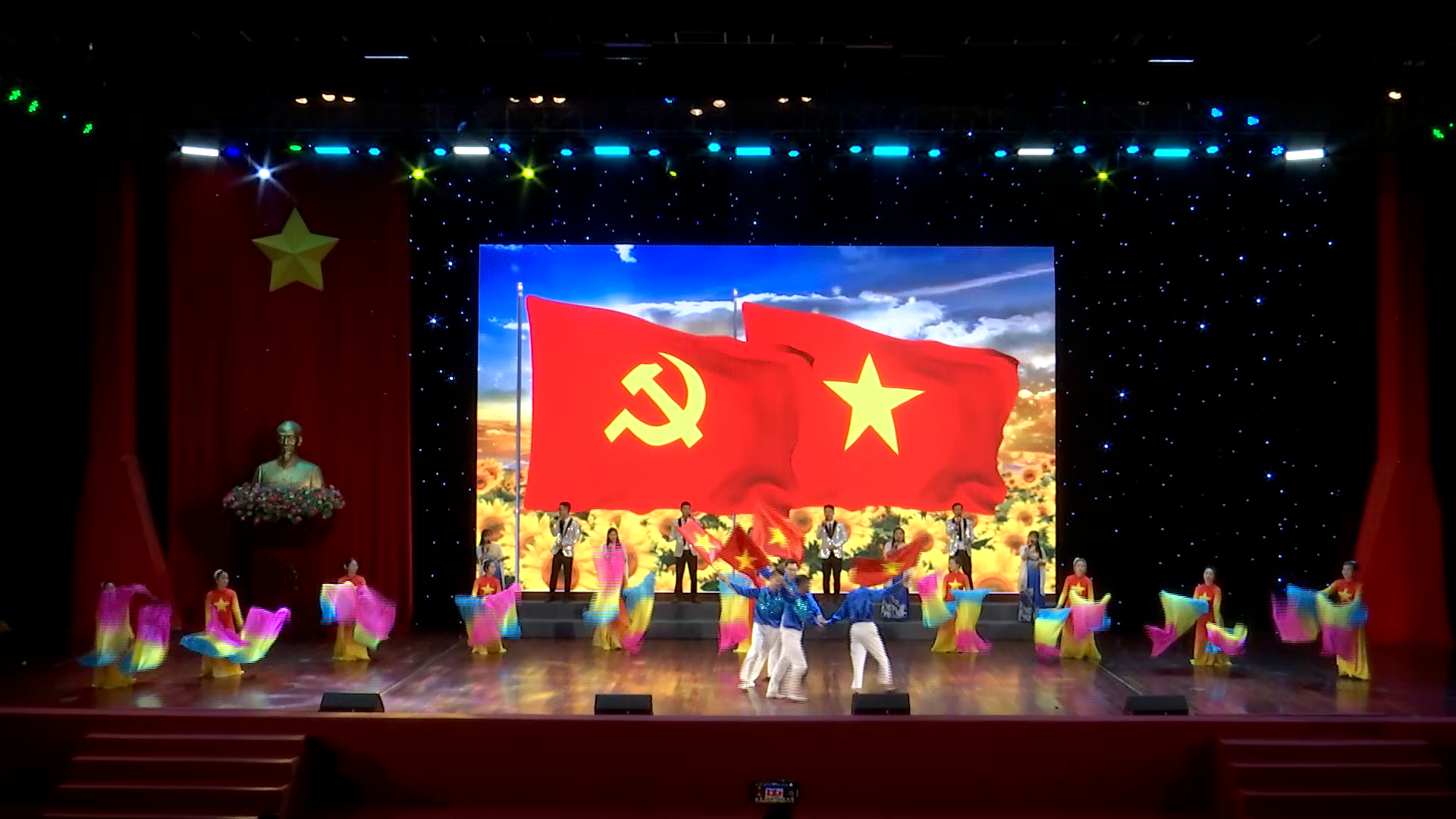 Tin_Hoi_thi_mua_COng_doan(1)