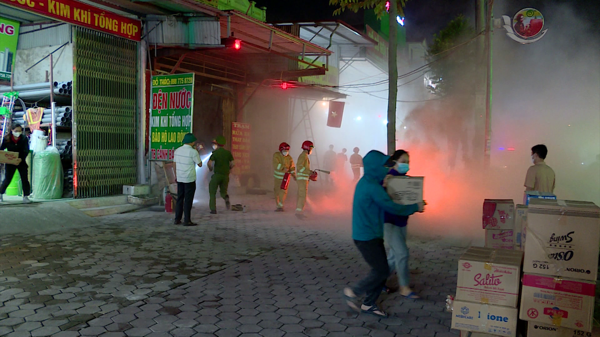 Que_Vo_dien_tap_phuong_an_chua_chay_CNCH_tai_to_lien_gia_so_1_Phuong_Mao(2).png