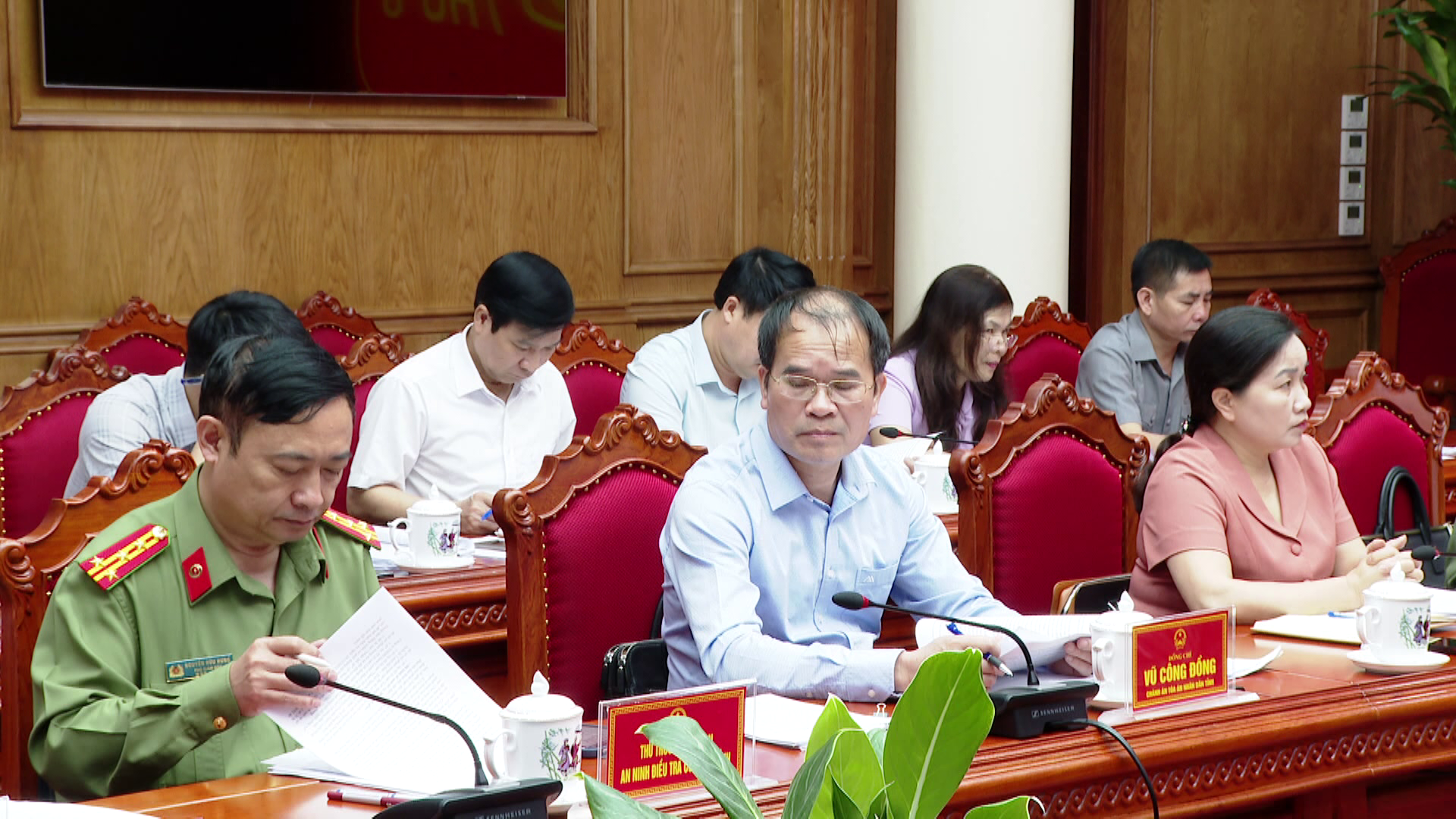 Hop_BCD_Phong_tham_nhung(3).png