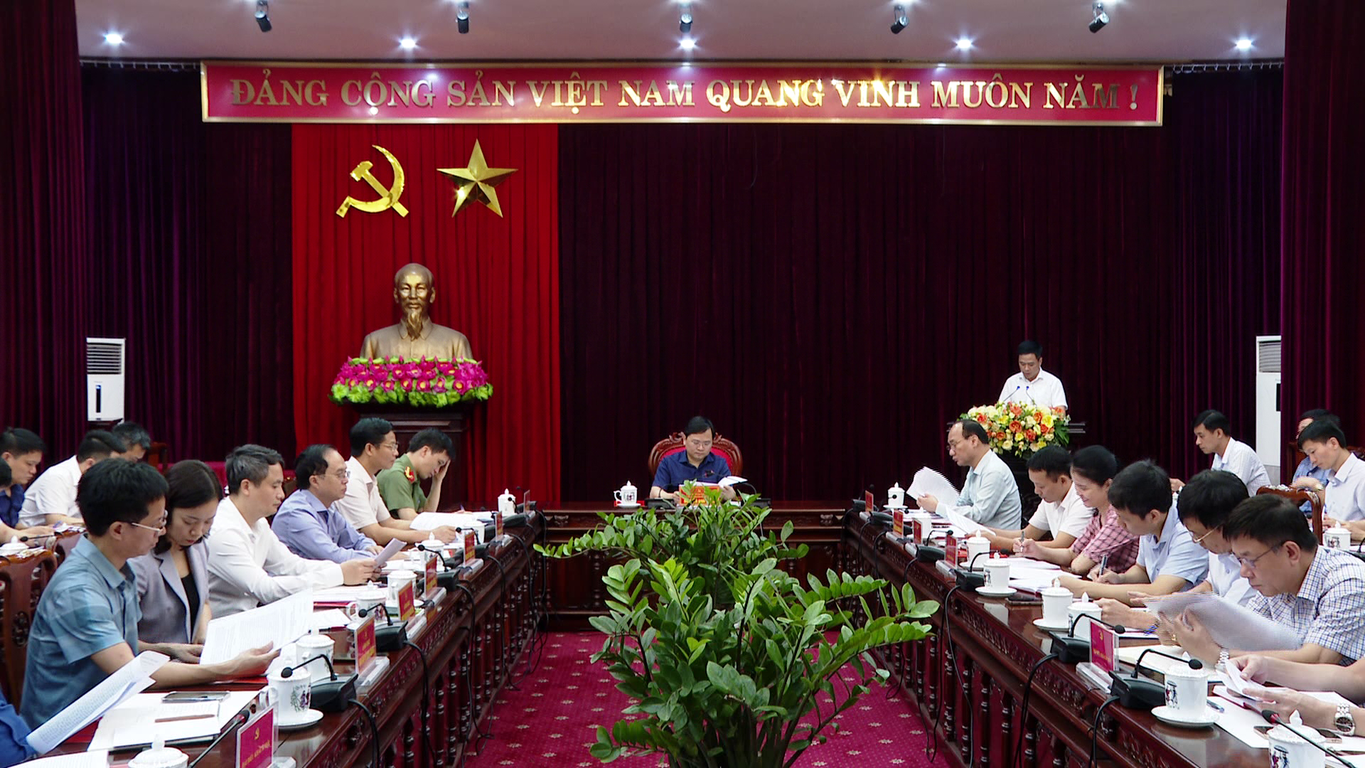 Bi_thu_lam_viec_BTC(1)
