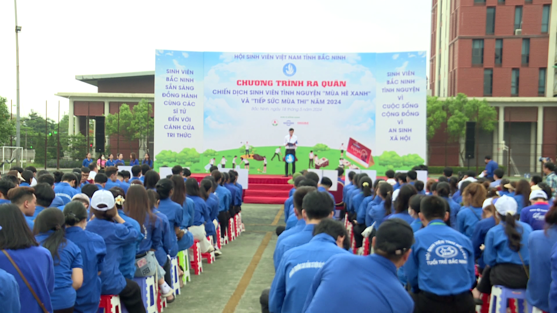 RA_QUAN_CHIEN_DICH_HE_TINH_NGUYEN(1)