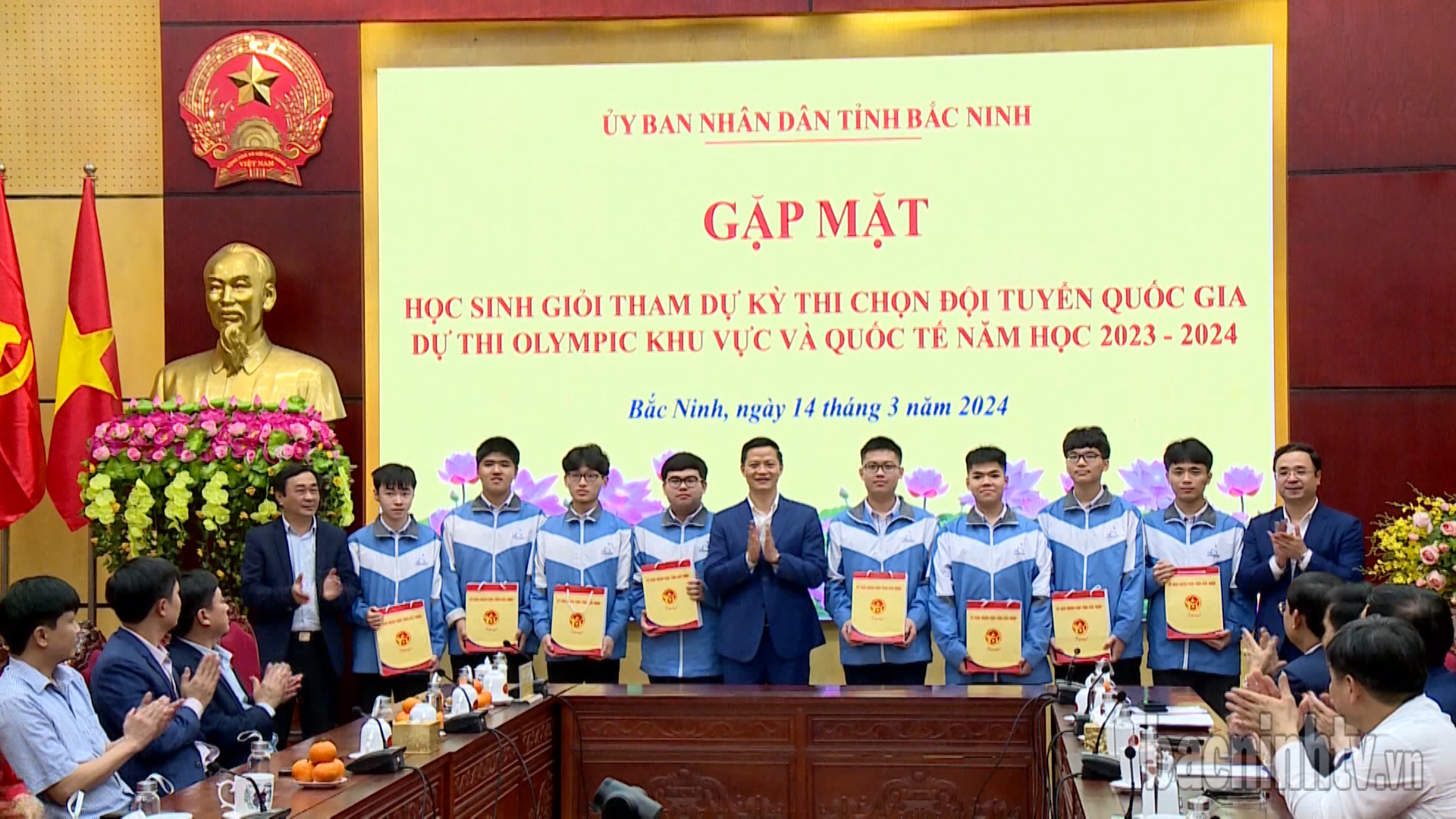 gap_mat_HS