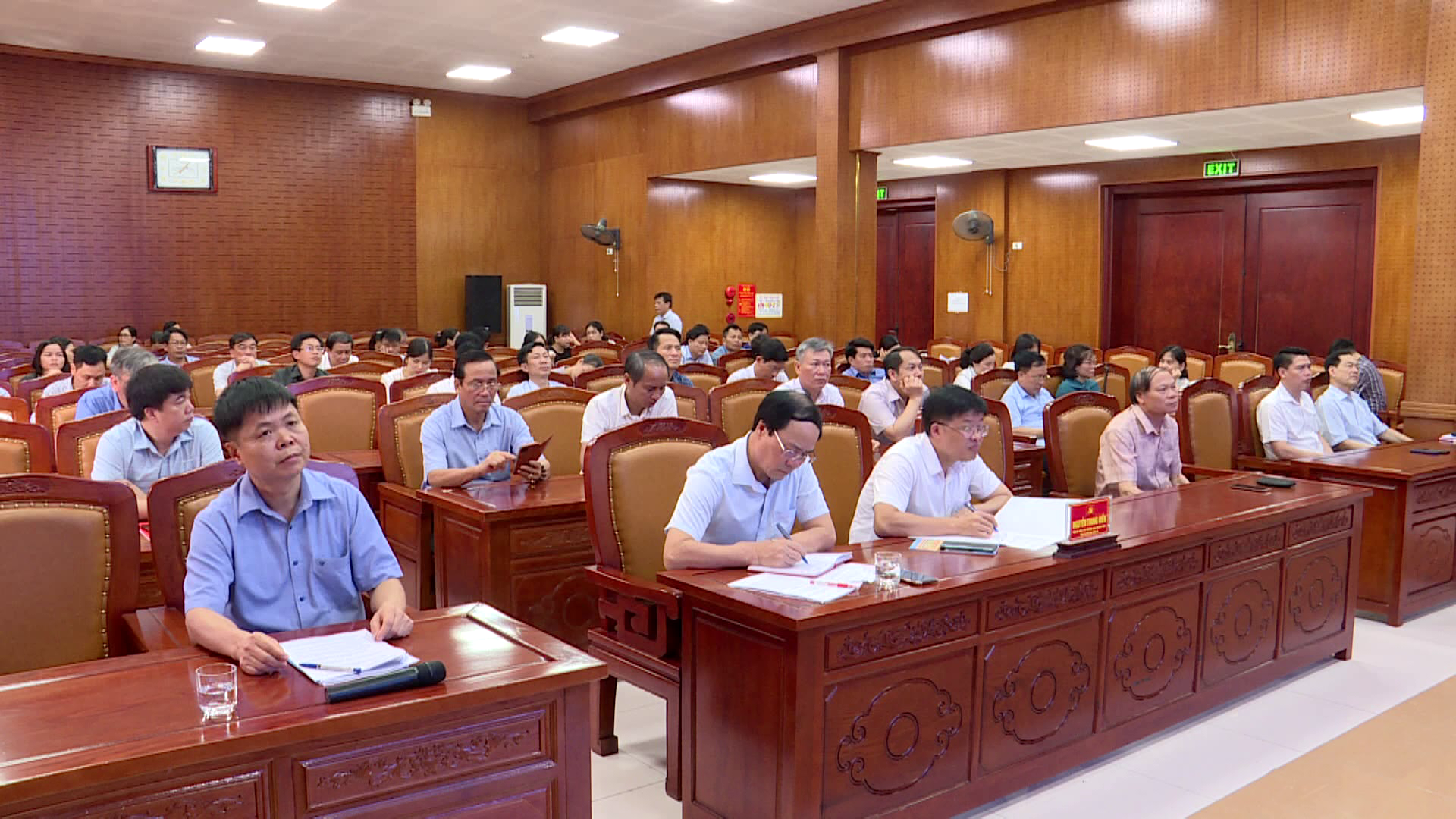 Hn_THONG_TIN_CONG_TAC_TU_TUONG_THANG_5(2)
