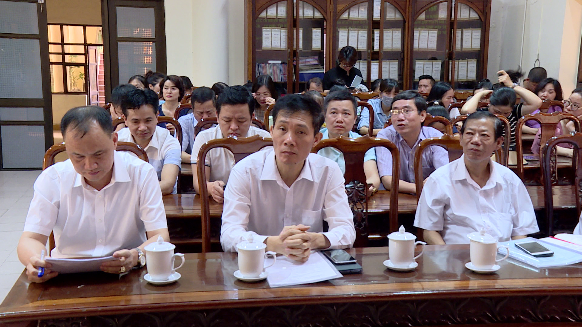 Dang_bo_Dai_so_ket_giua_nhiem_ky(3)