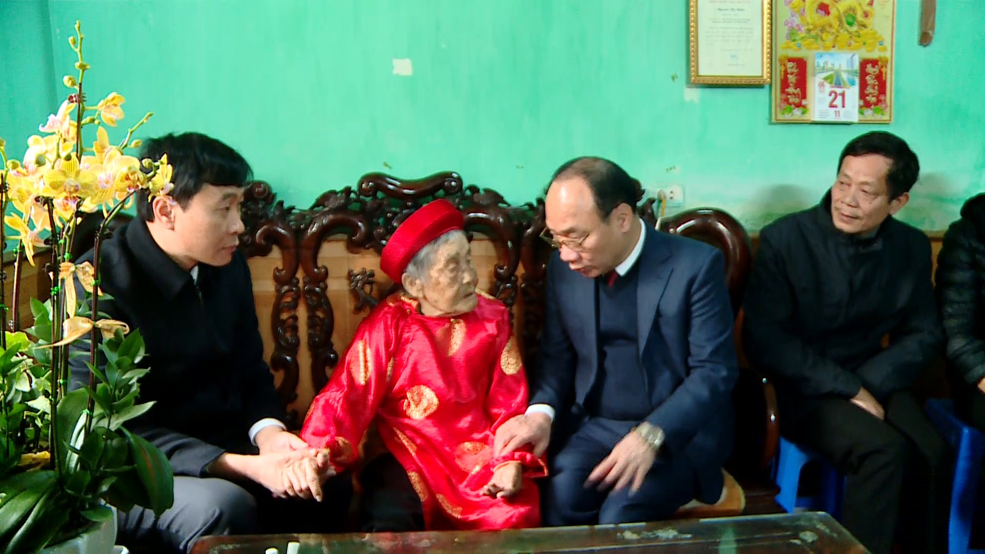 LANH_DAO_TINH_TANG_QUA(1)