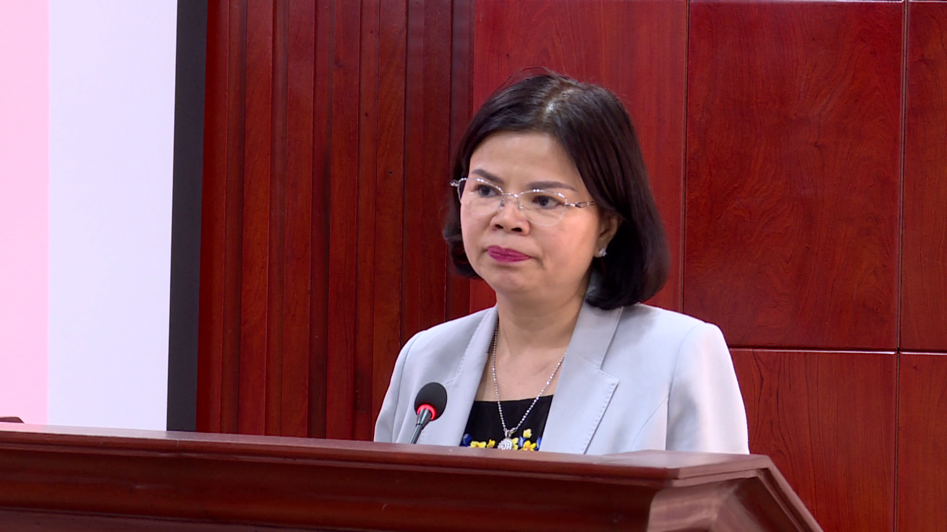 CHU_TICH_UBND_TINH_DU_SINH_HOAT_CHI_BO_TAI_THANH_TRA_TINH(2)